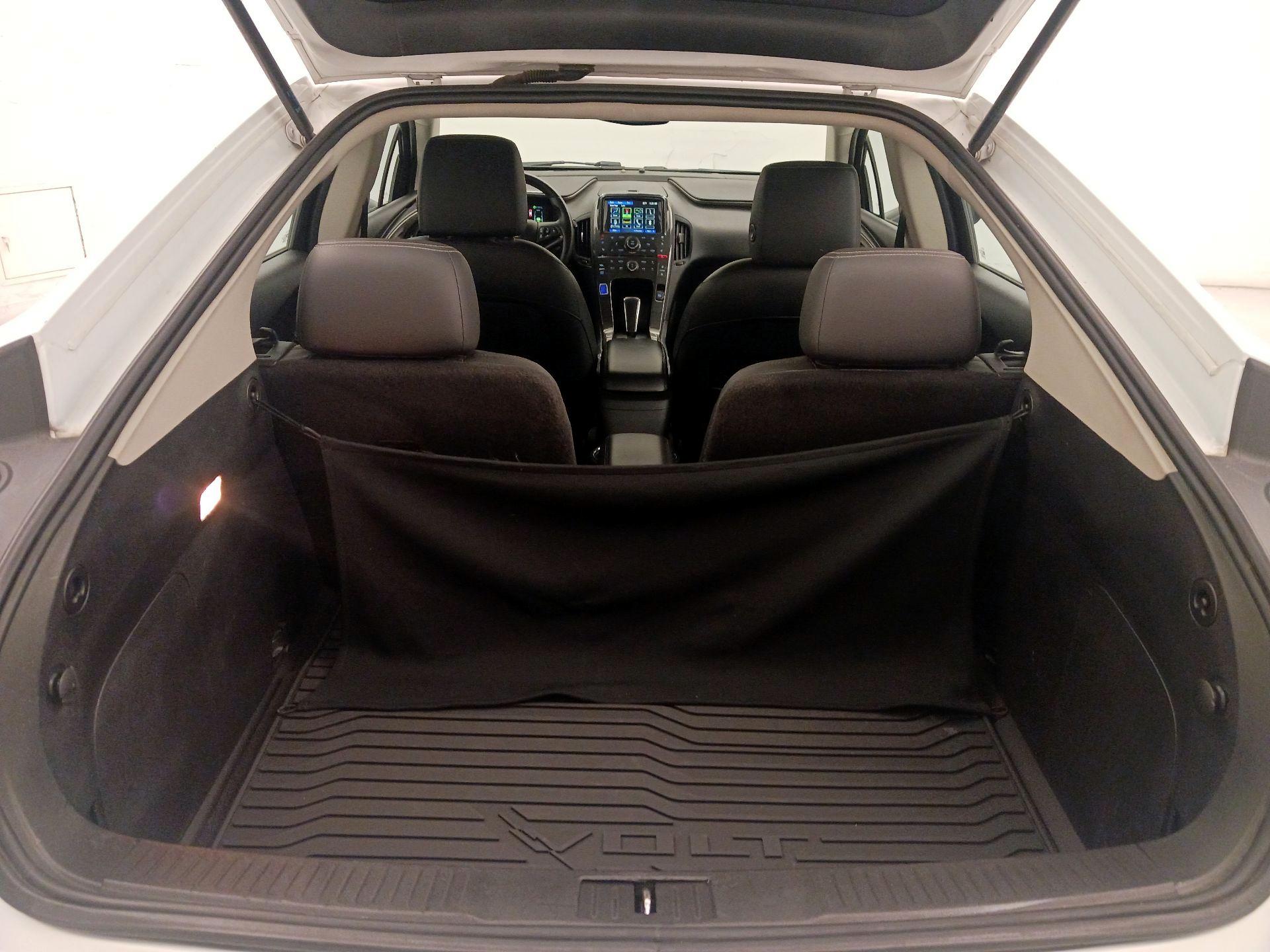 Thumbnail: 2014 Chevrolet Volt - 20