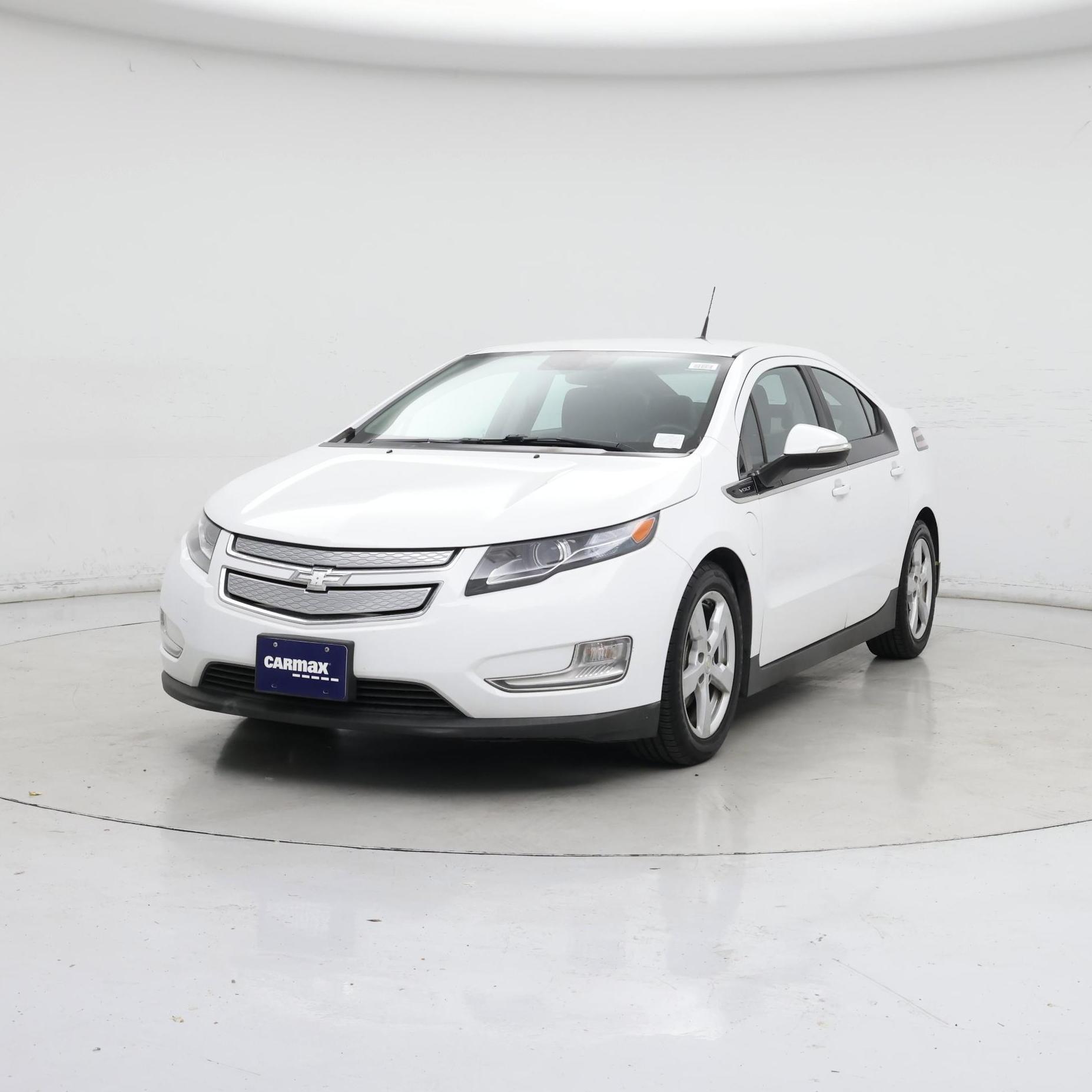 Thumbnail: 2014 Chevrolet Volt - 4