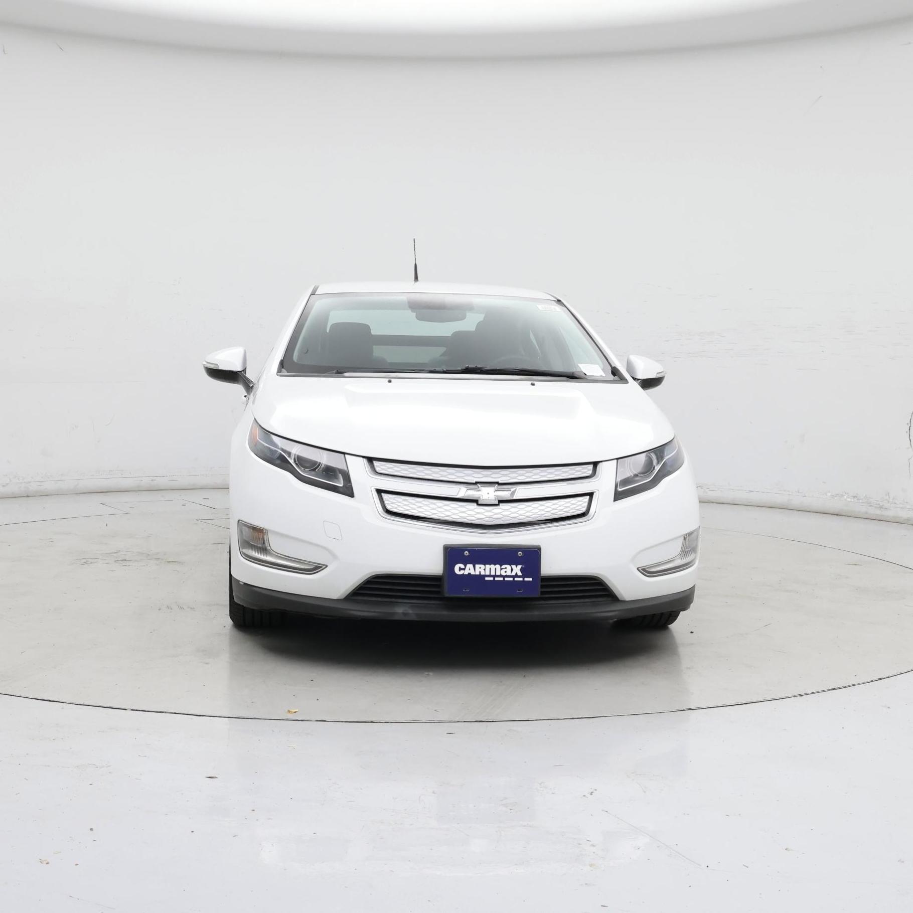 Thumbnail: 2014 Chevrolet Volt - 5