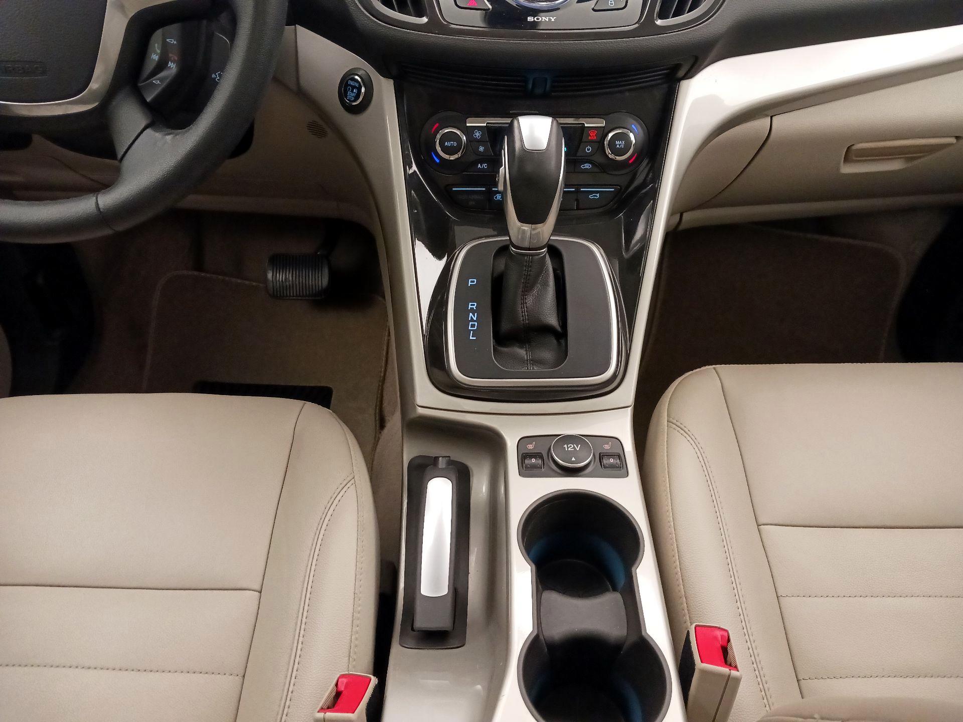 Thumbnail: 2014 Ford C-Max - 17