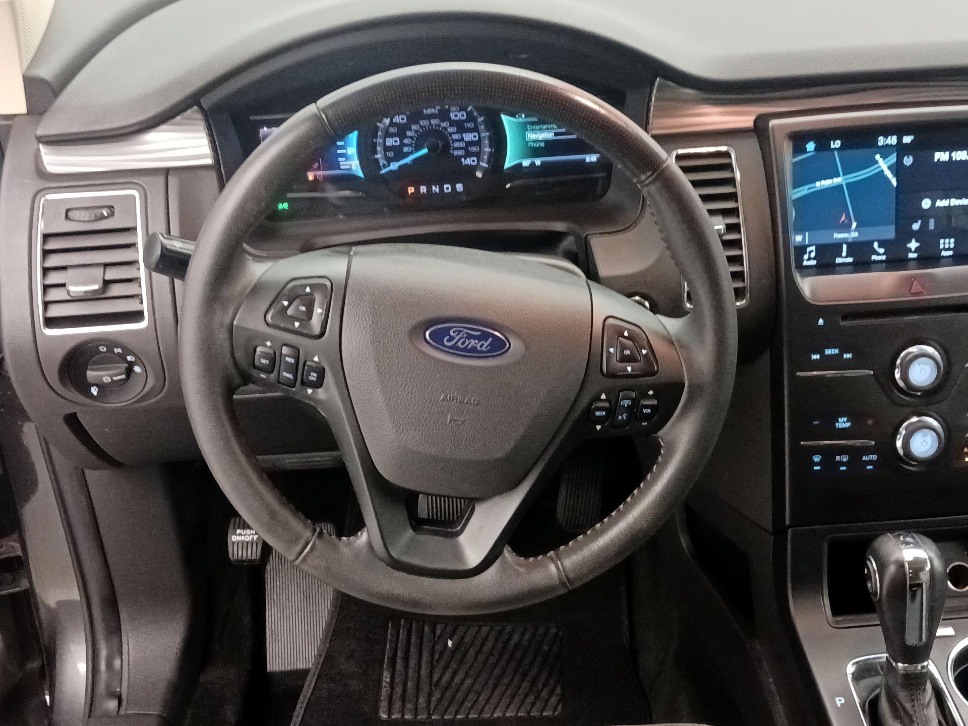 Thumbnail: 2016 Ford Flex - 10