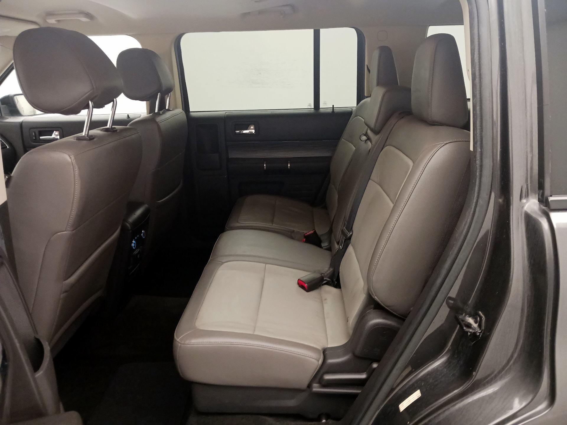 Thumbnail: 2016 Ford Flex - 19