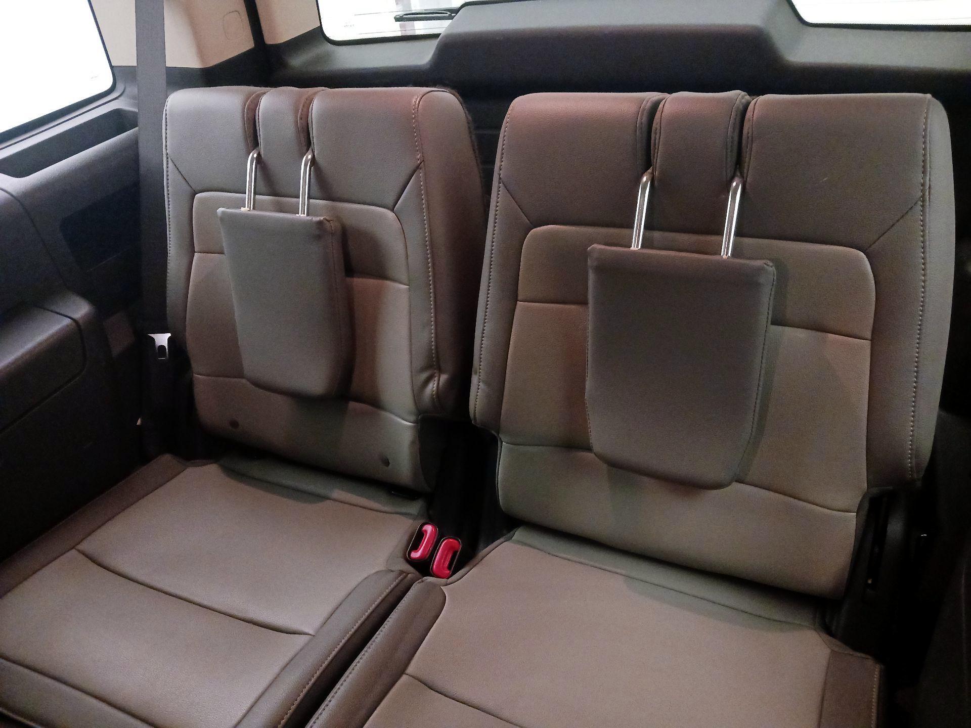 Thumbnail: 2016 Ford Flex - 20