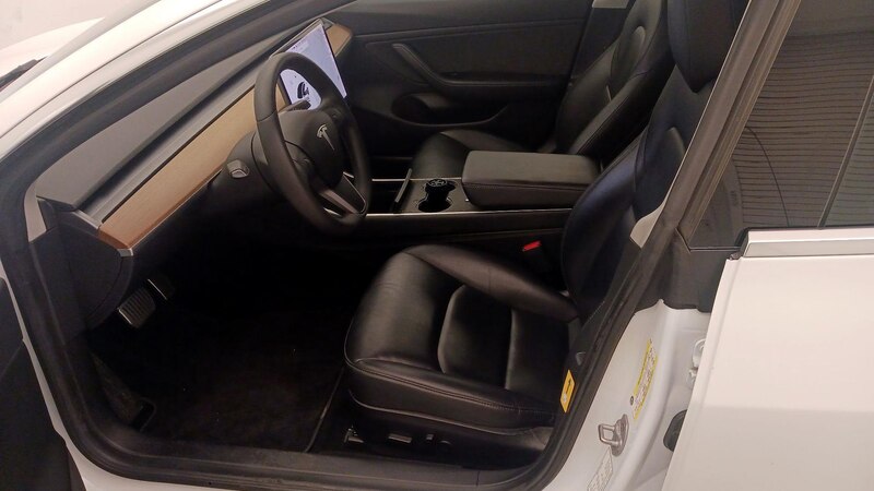 2019 Tesla Model 3 Long Range 11