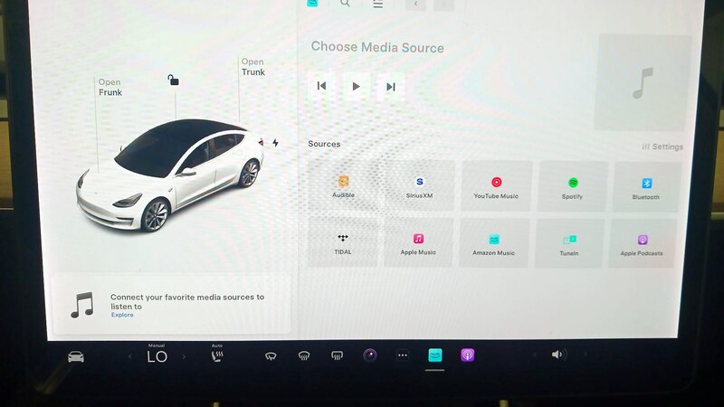 2019 Tesla Model 3 Long Range 15