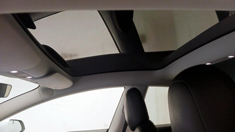 2019 Tesla Model 3 Long Range 18