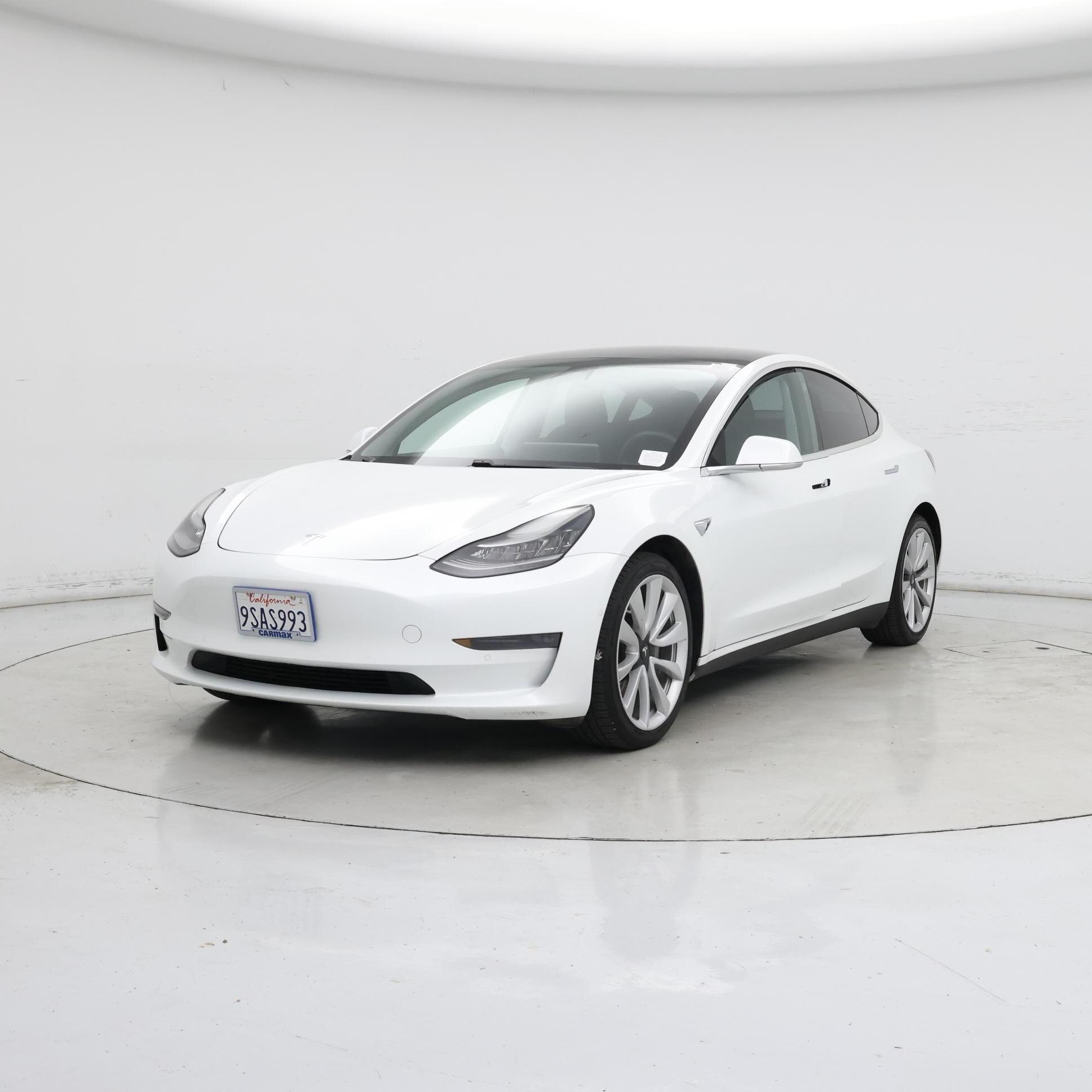 Thumbnail: 2019 Tesla Model 3 - 4
