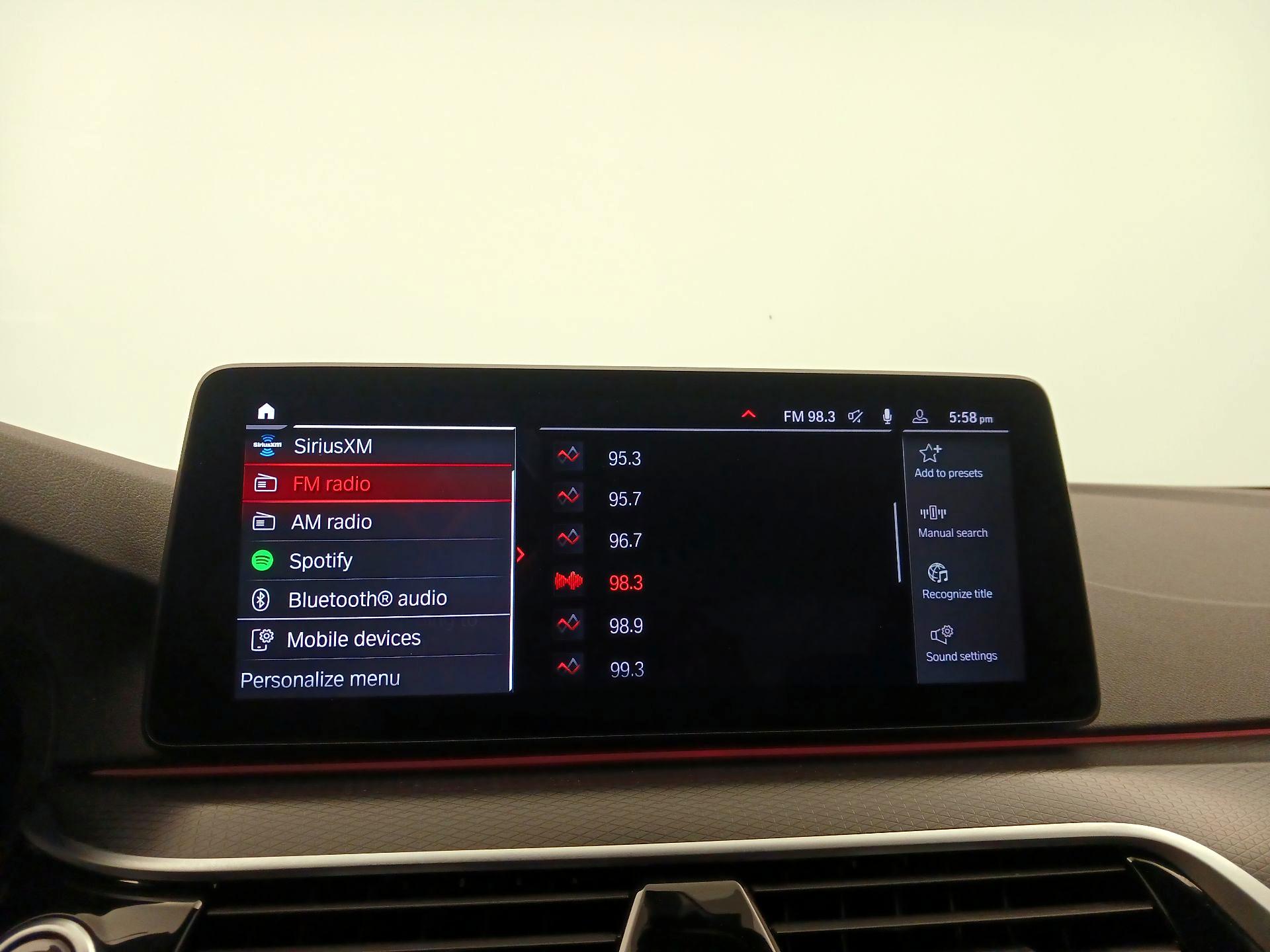 Thumbnail: 2023 BMW 5 Series - 16