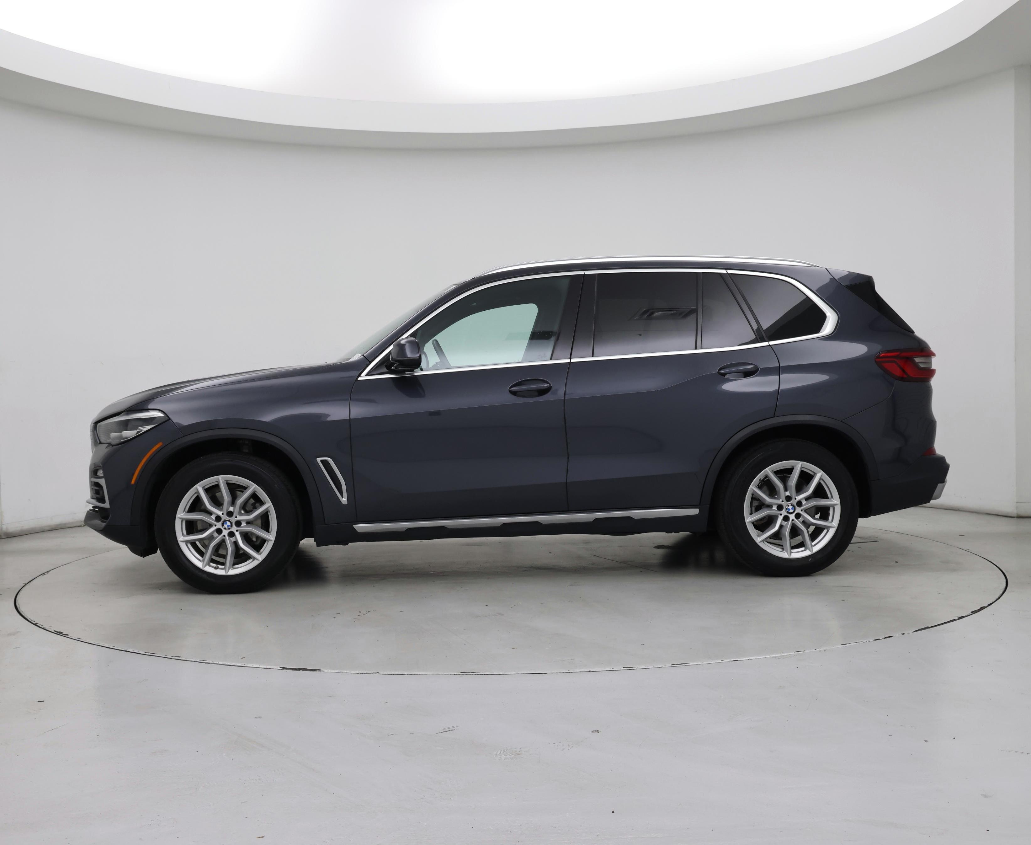 Thumbnail: 2020 BMW X5 - 3