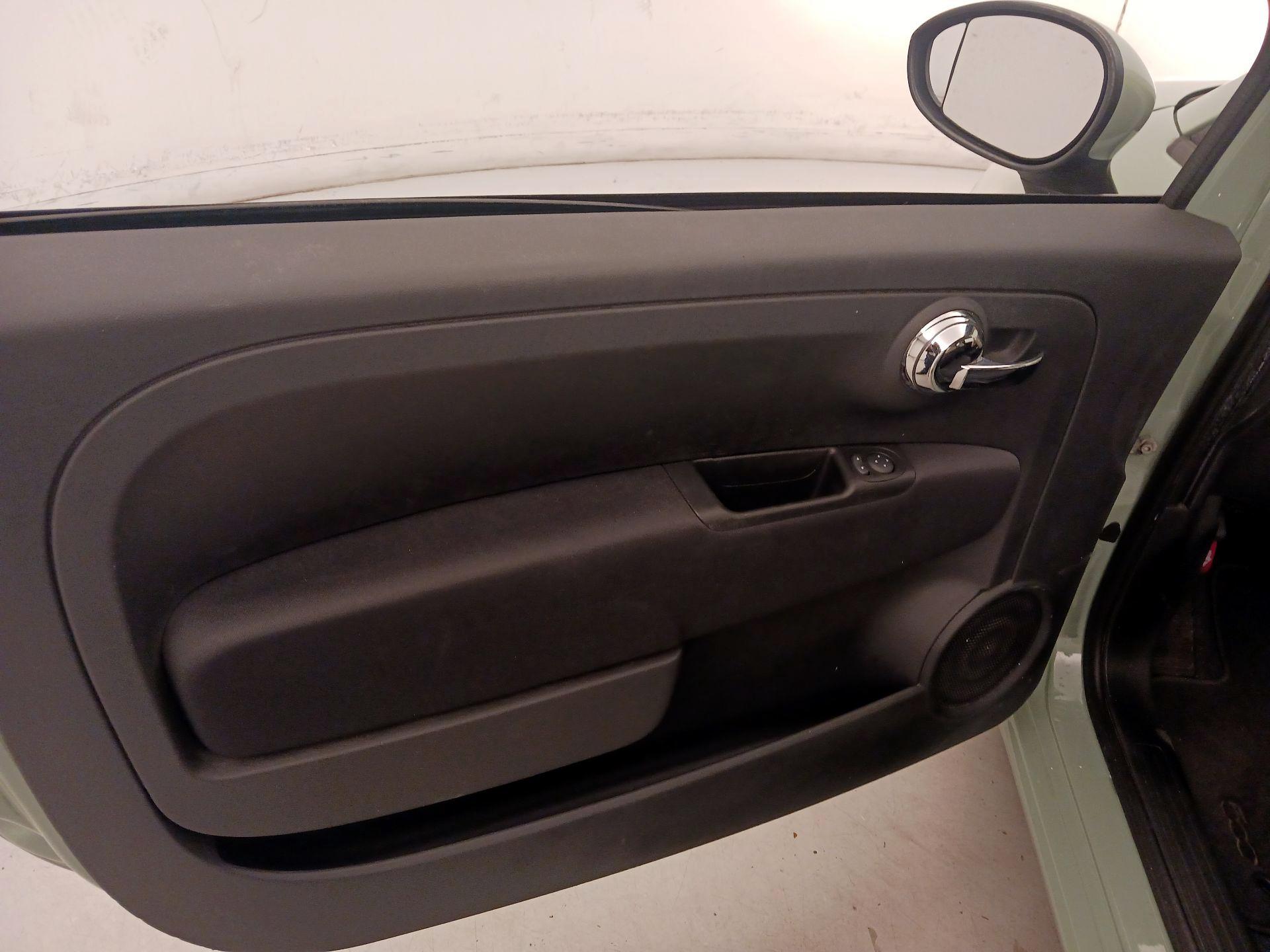 Thumbnail: 2015 Fiat 500 - 12