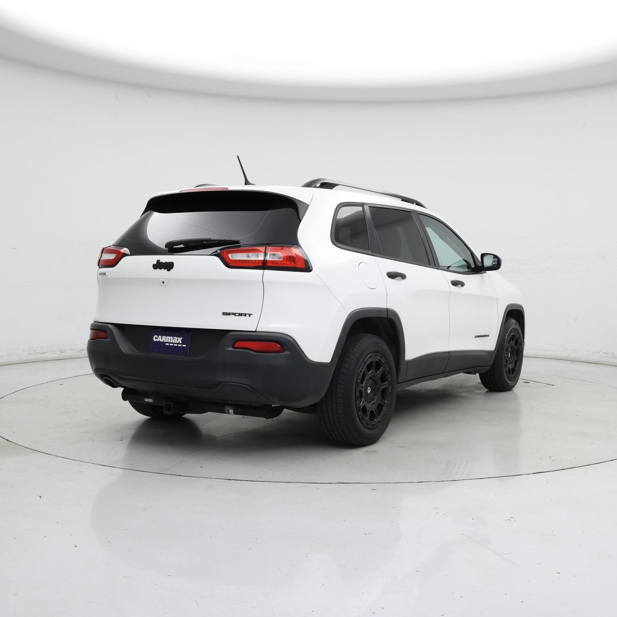 Thumbnail: 2015 Jeep Cherokee - 8