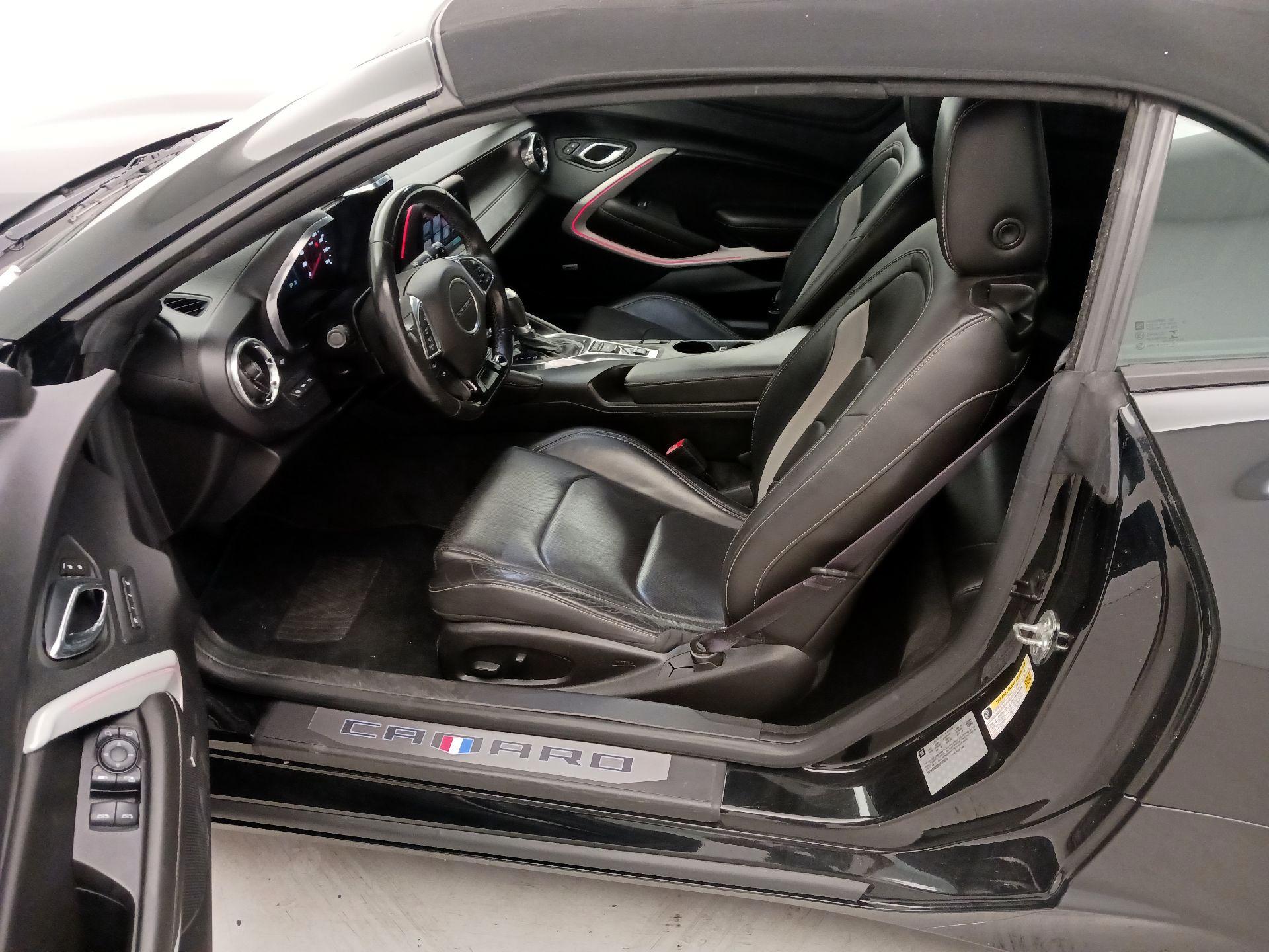 Thumbnail: 2016 Chevrolet Camaro - 11