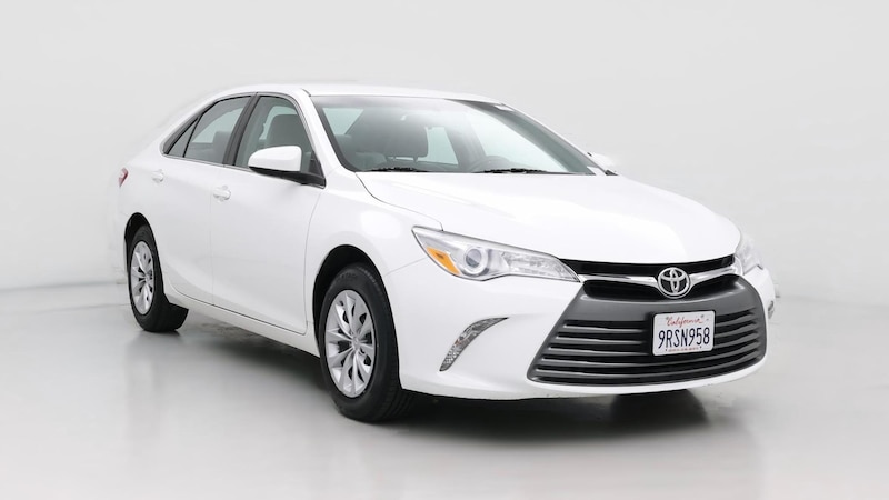 2017 Toyota Camry LE Hero Image