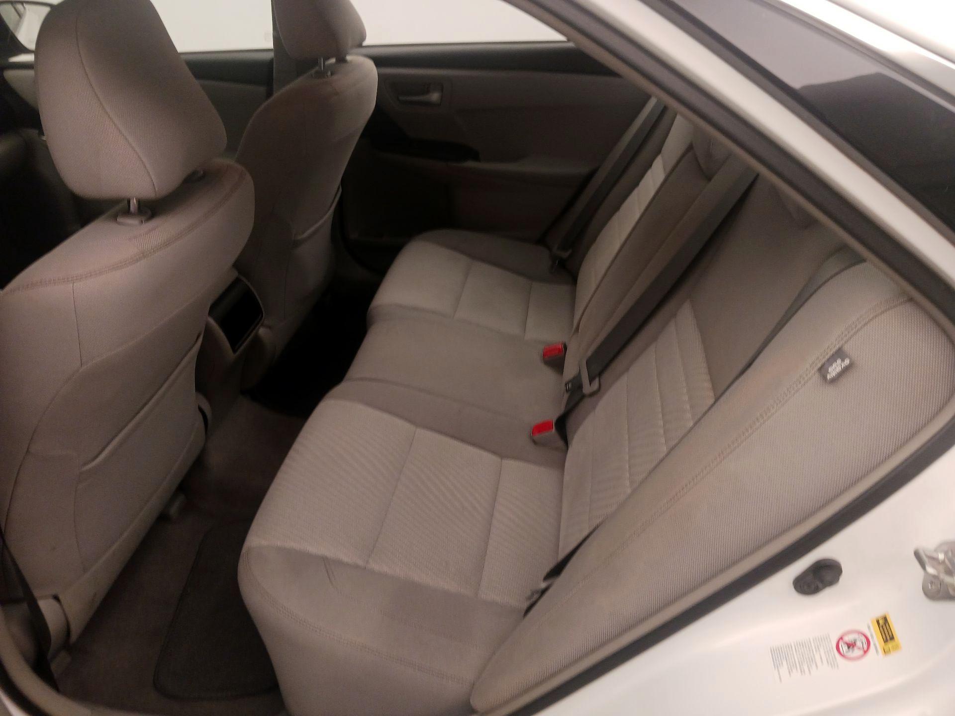 Thumbnail: 2017 Toyota Camry - 19