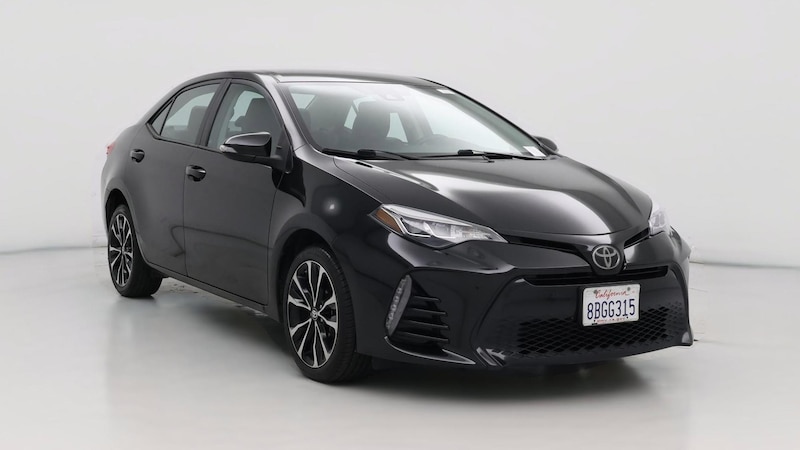 2018 Toyota Corolla SE Hero Image