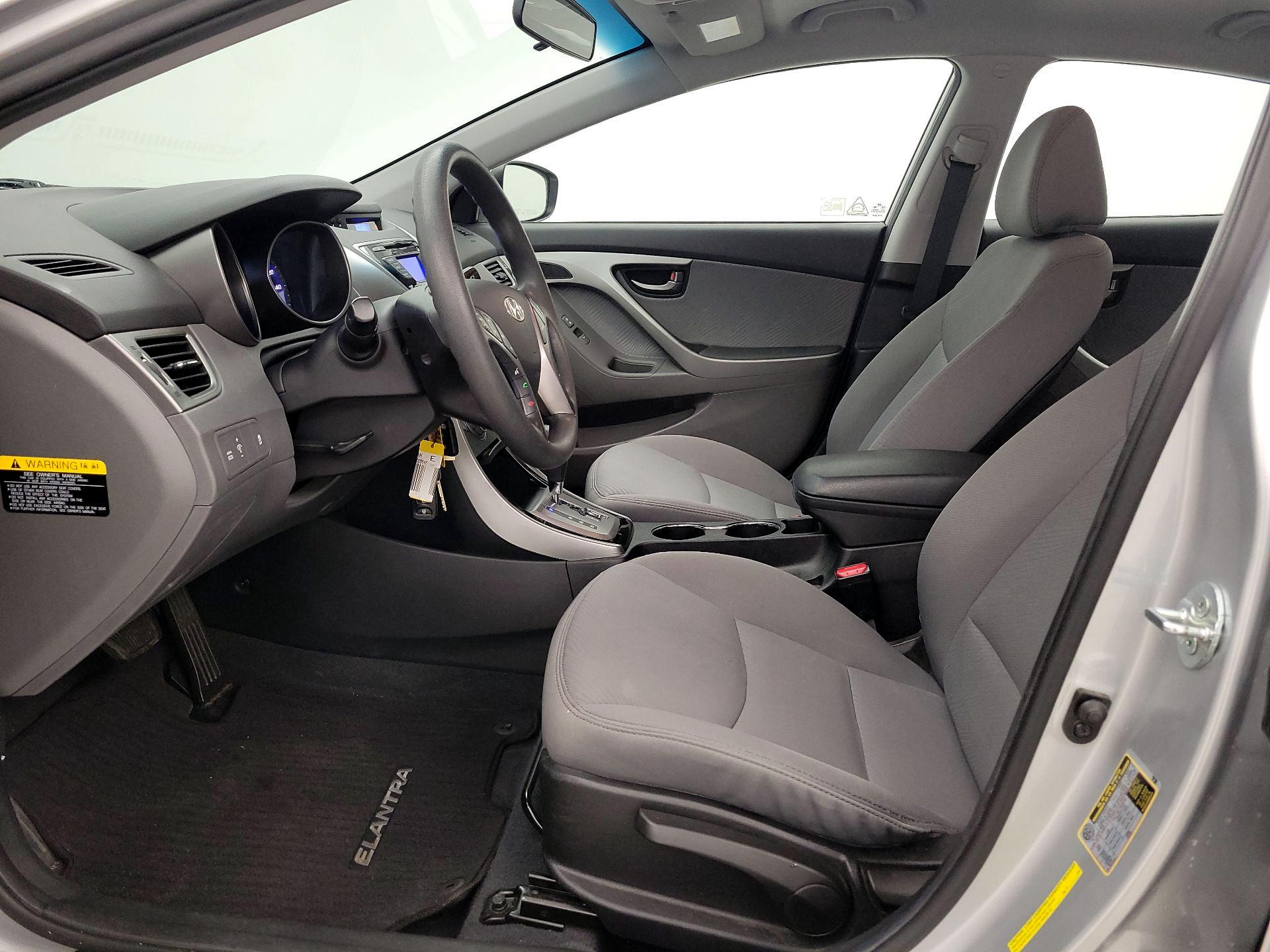 Thumbnail: 2013 Hyundai Elantra - 11