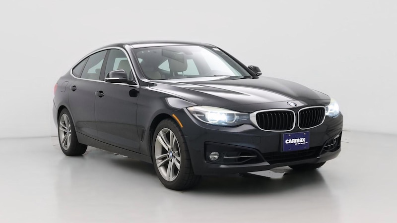 2017 BMW 3 Series 330xi Hero Image