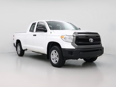 White 2017 Toyota Tundra SR