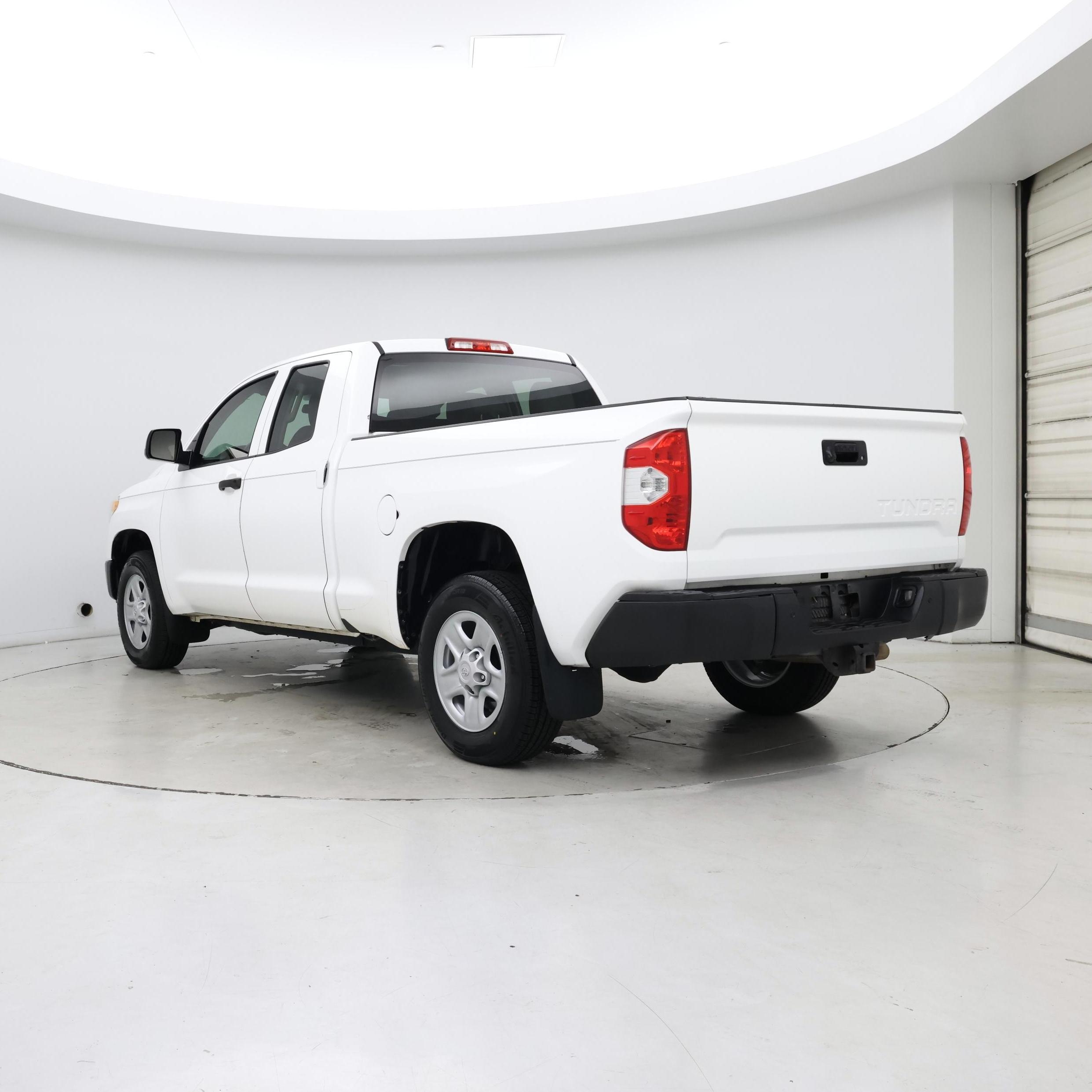 Thumbnail: 2017 Toyota Tundra - 2