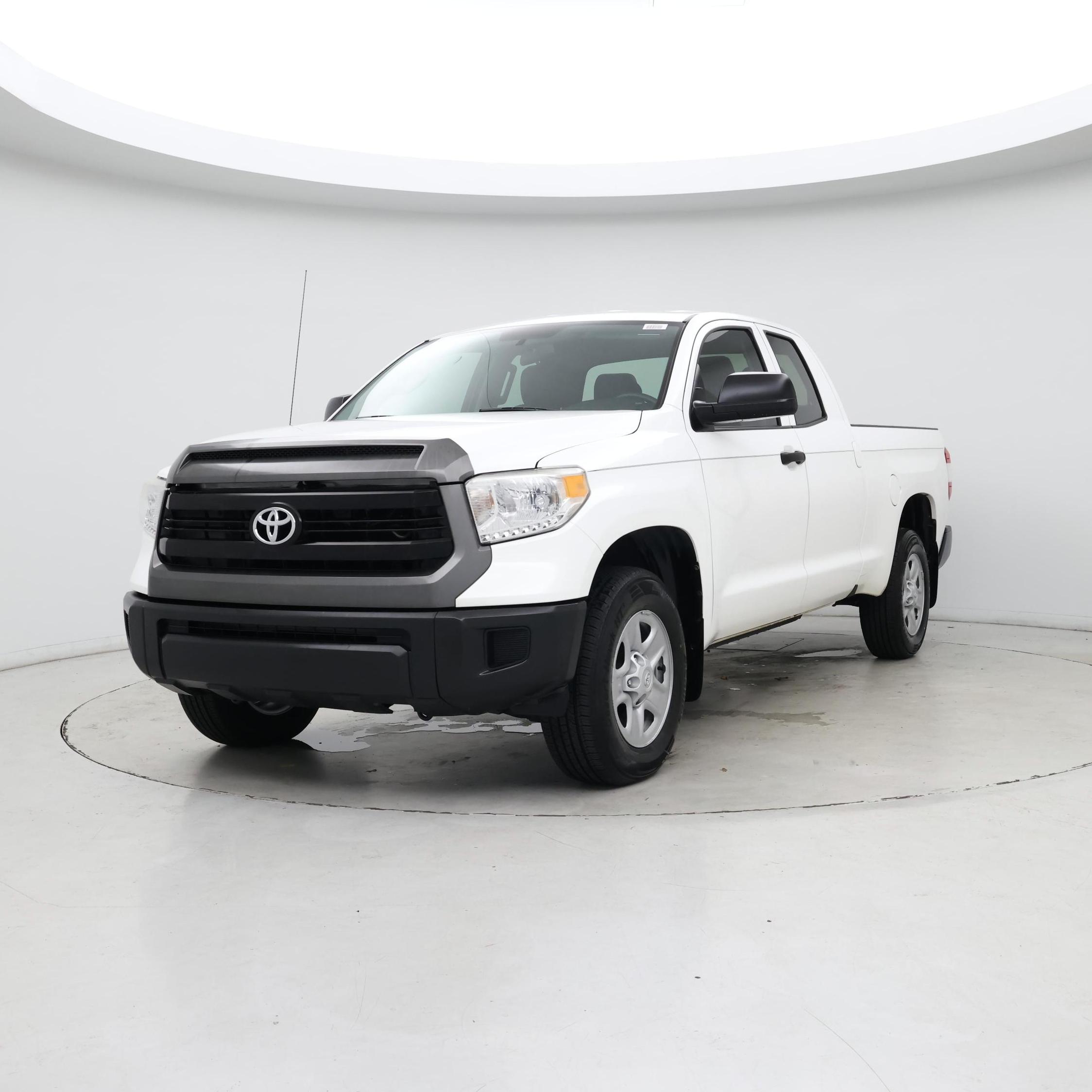 Thumbnail: 2017 Toyota Tundra - 4