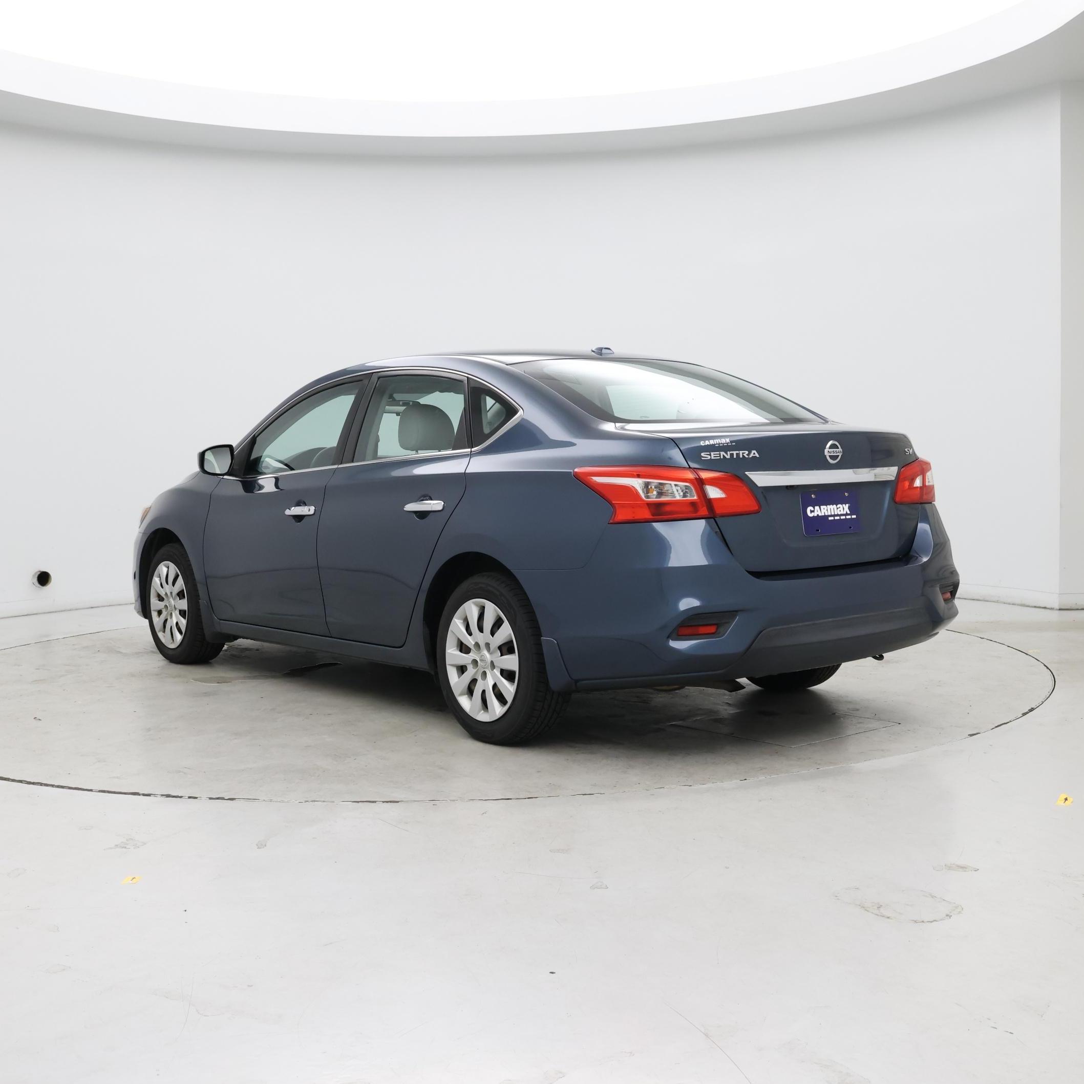 Thumbnail: 2016 Nissan Sentra - 2