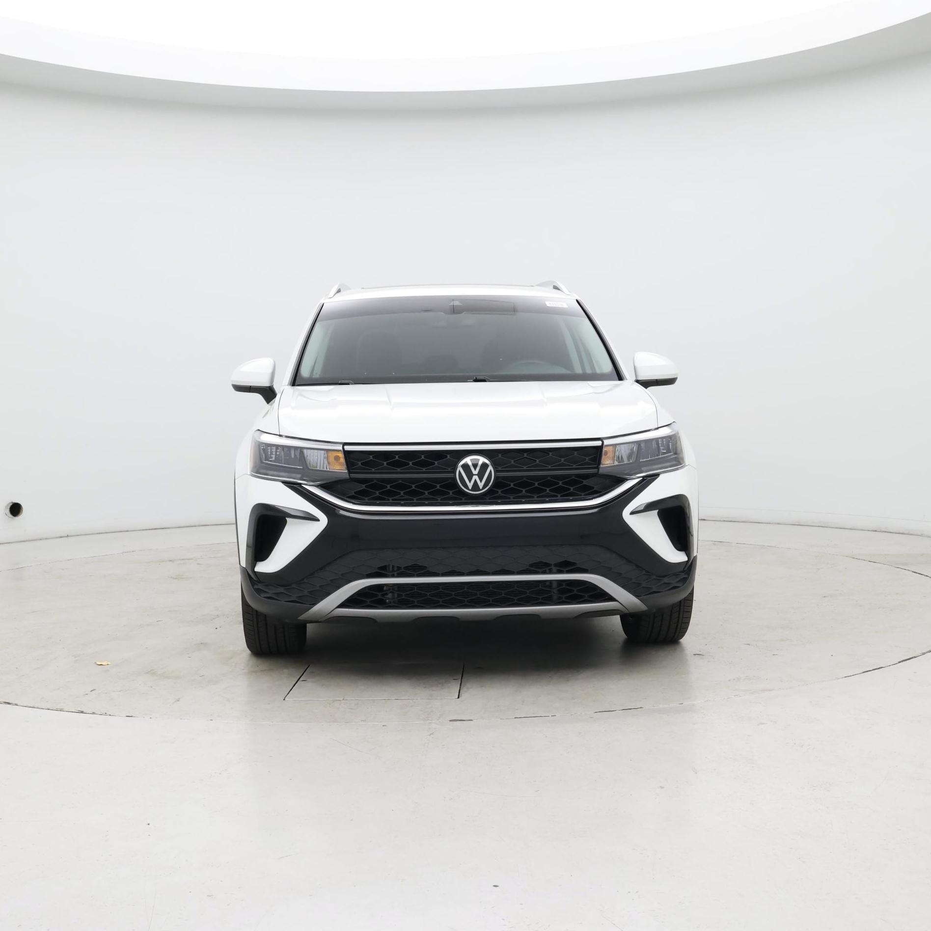 Thumbnail: 2023 Volkswagen Taos - 5