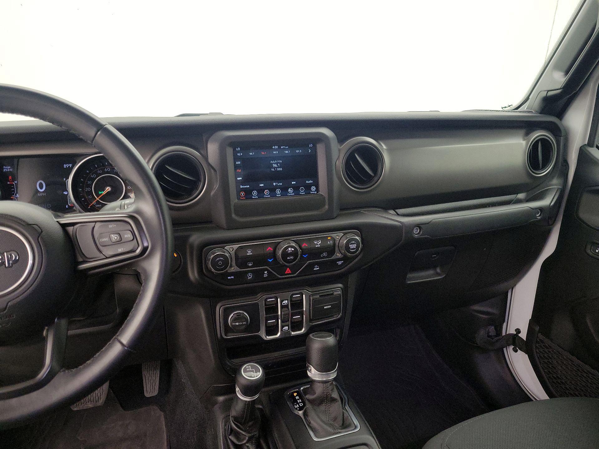 Thumbnail: 2022 Jeep Gladiator - 9