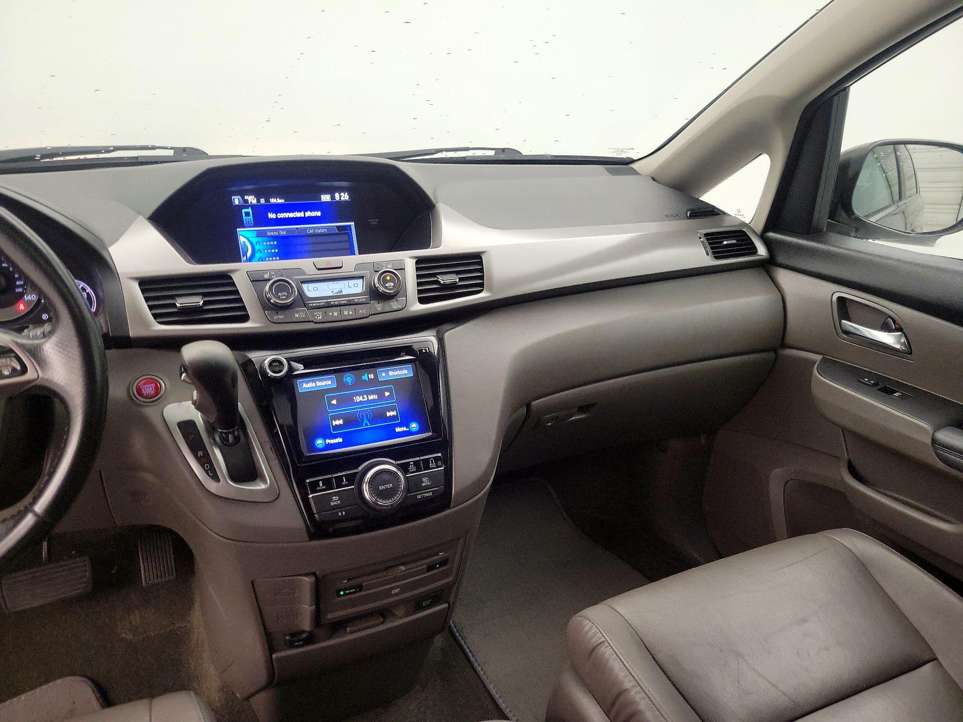 Thumbnail: 2016 Honda Odyssey - 9