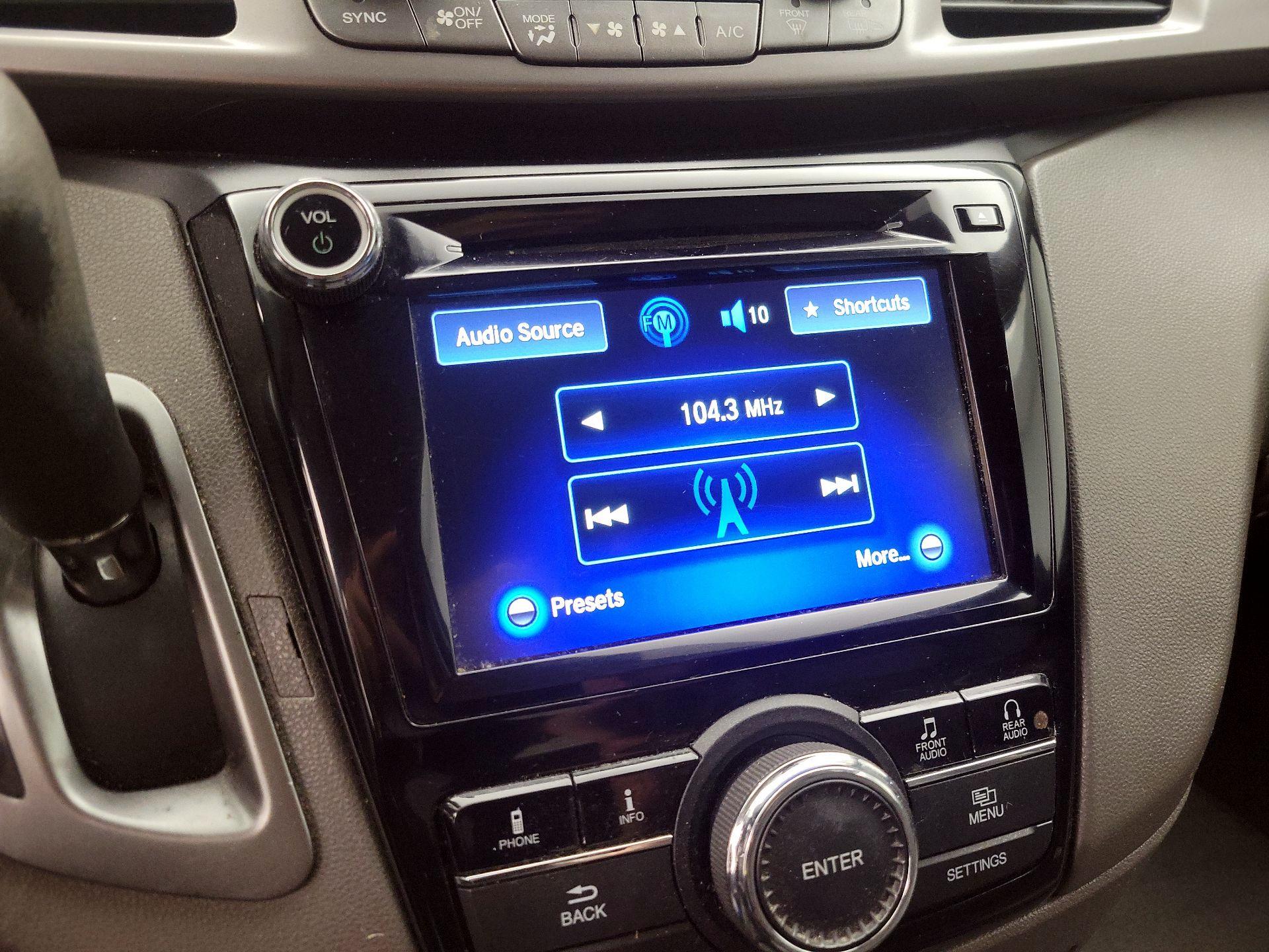 Thumbnail: 2016 Honda Odyssey - 15