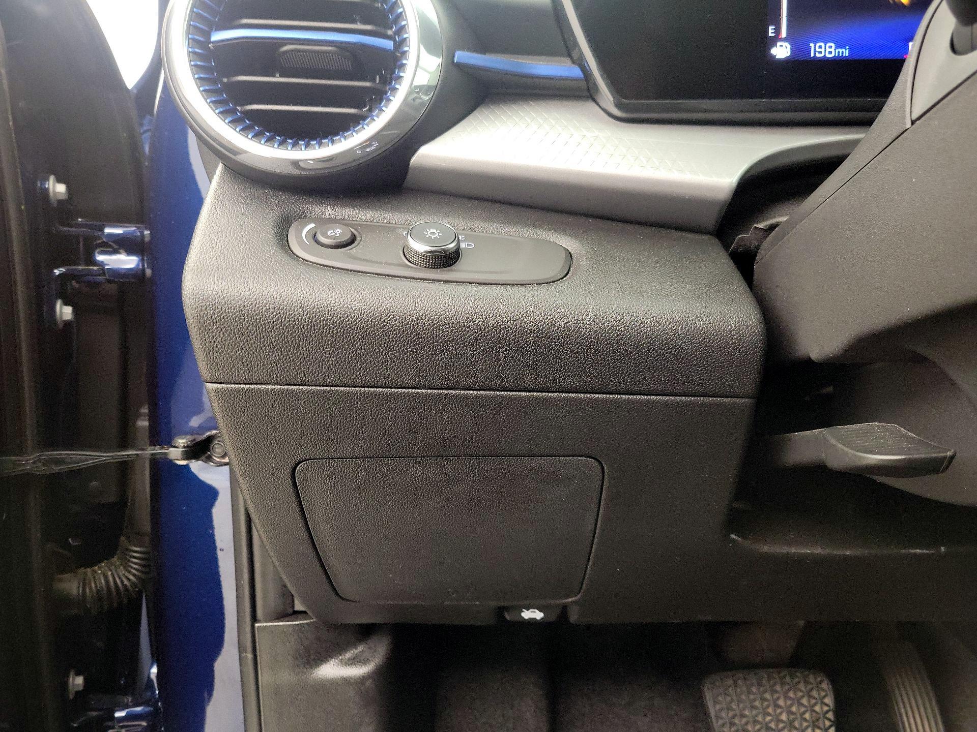 Thumbnail: 2024 Chevrolet Trax - 13