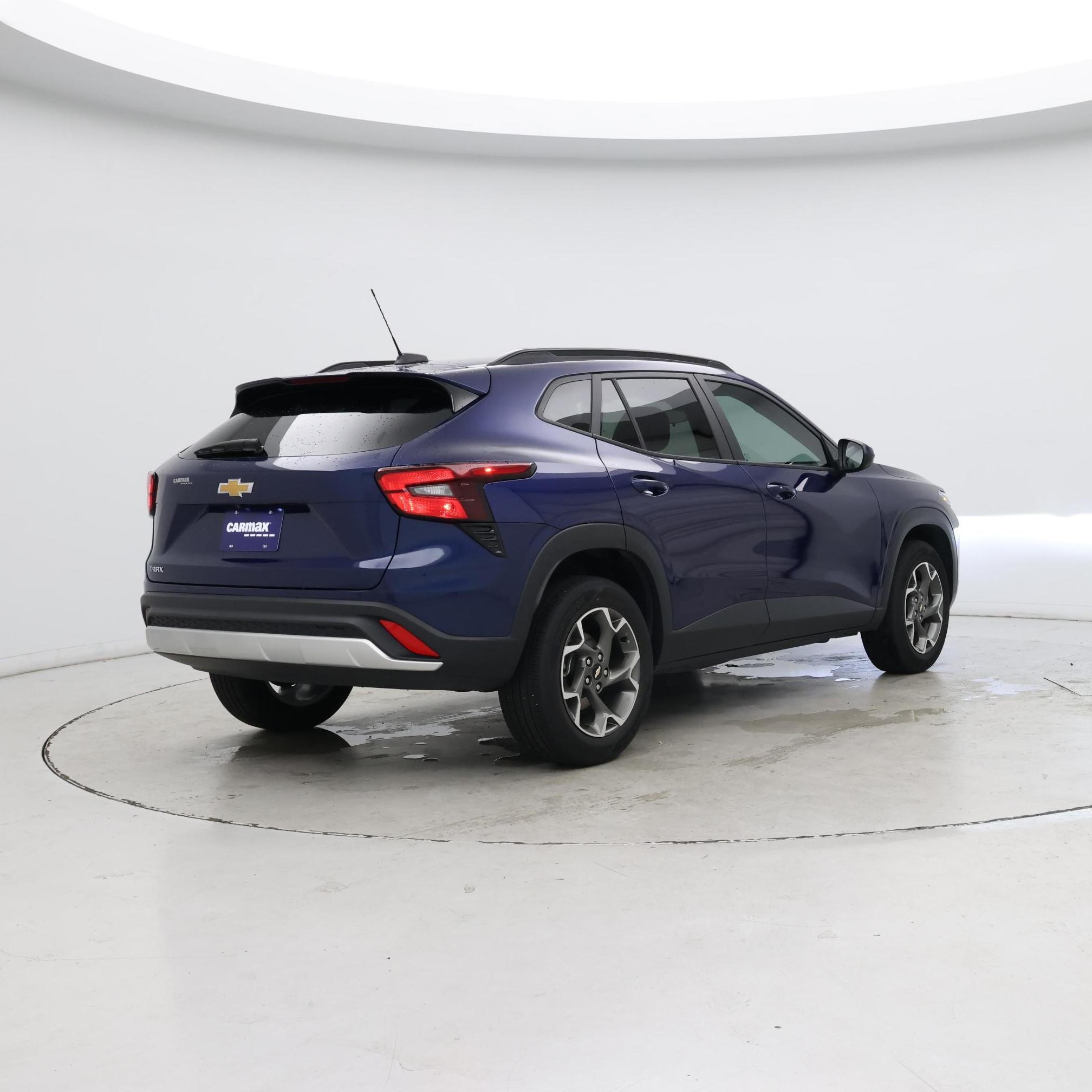 Thumbnail: 2024 Chevrolet Trax - 8