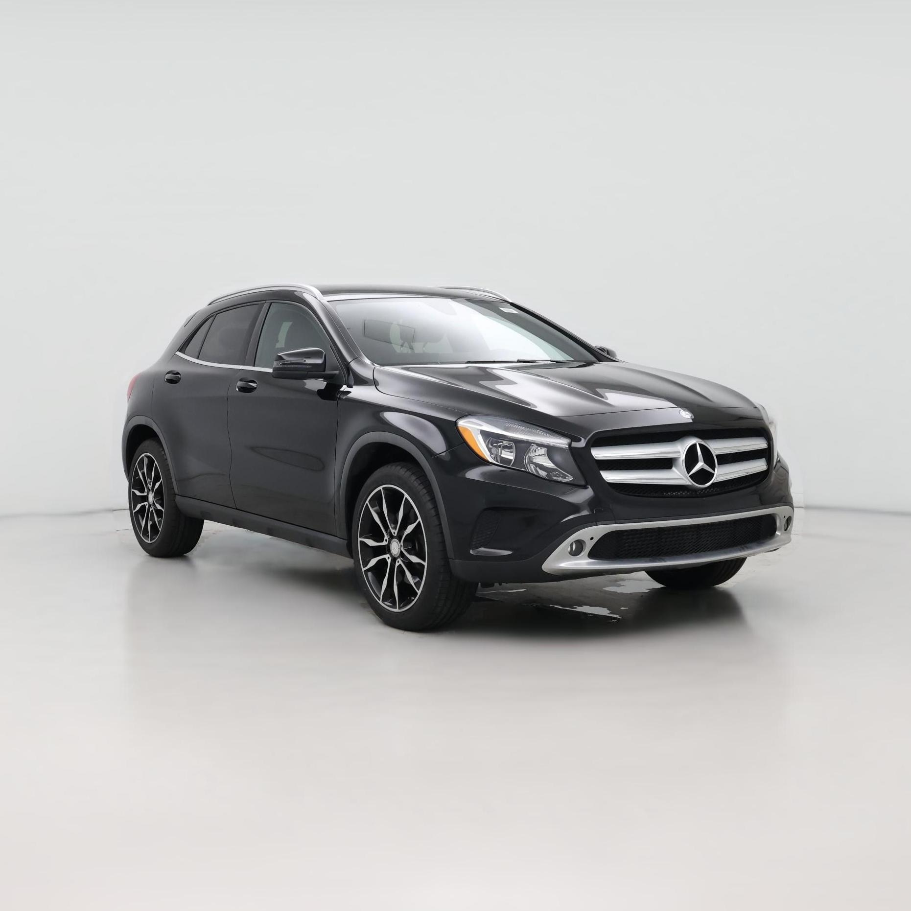 Thumbnail: 2017 Mercedes-Benz GLA - 1