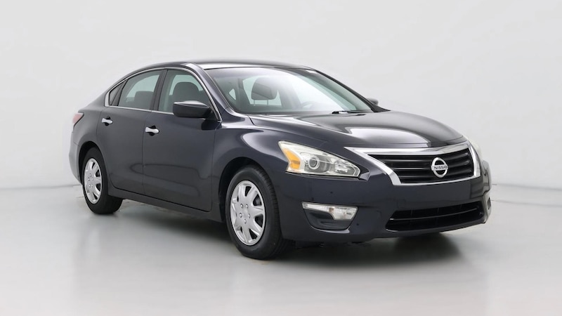 2014 Nissan Altima S Hero Image