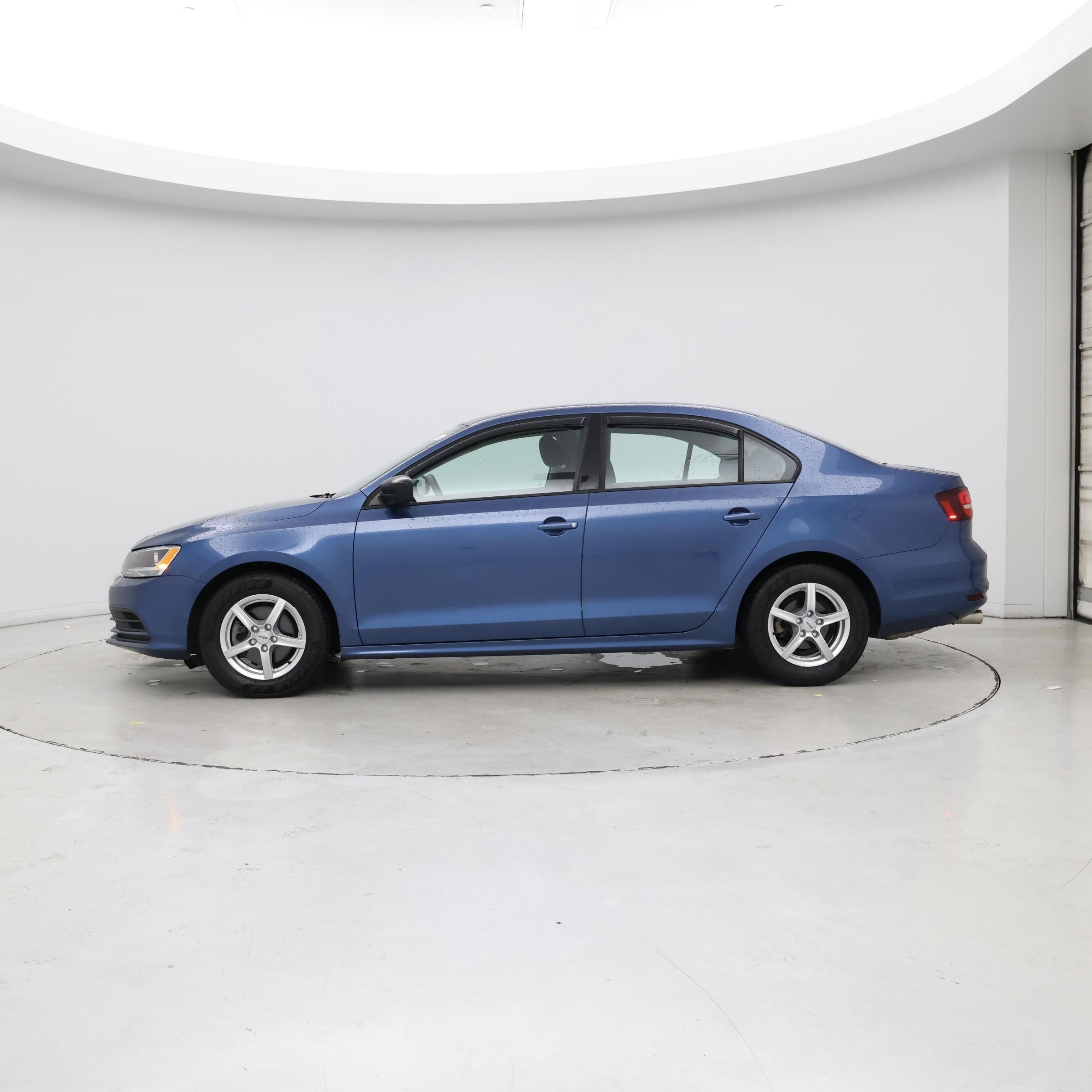 Thumbnail: 2016 Volkswagen Jetta - 3