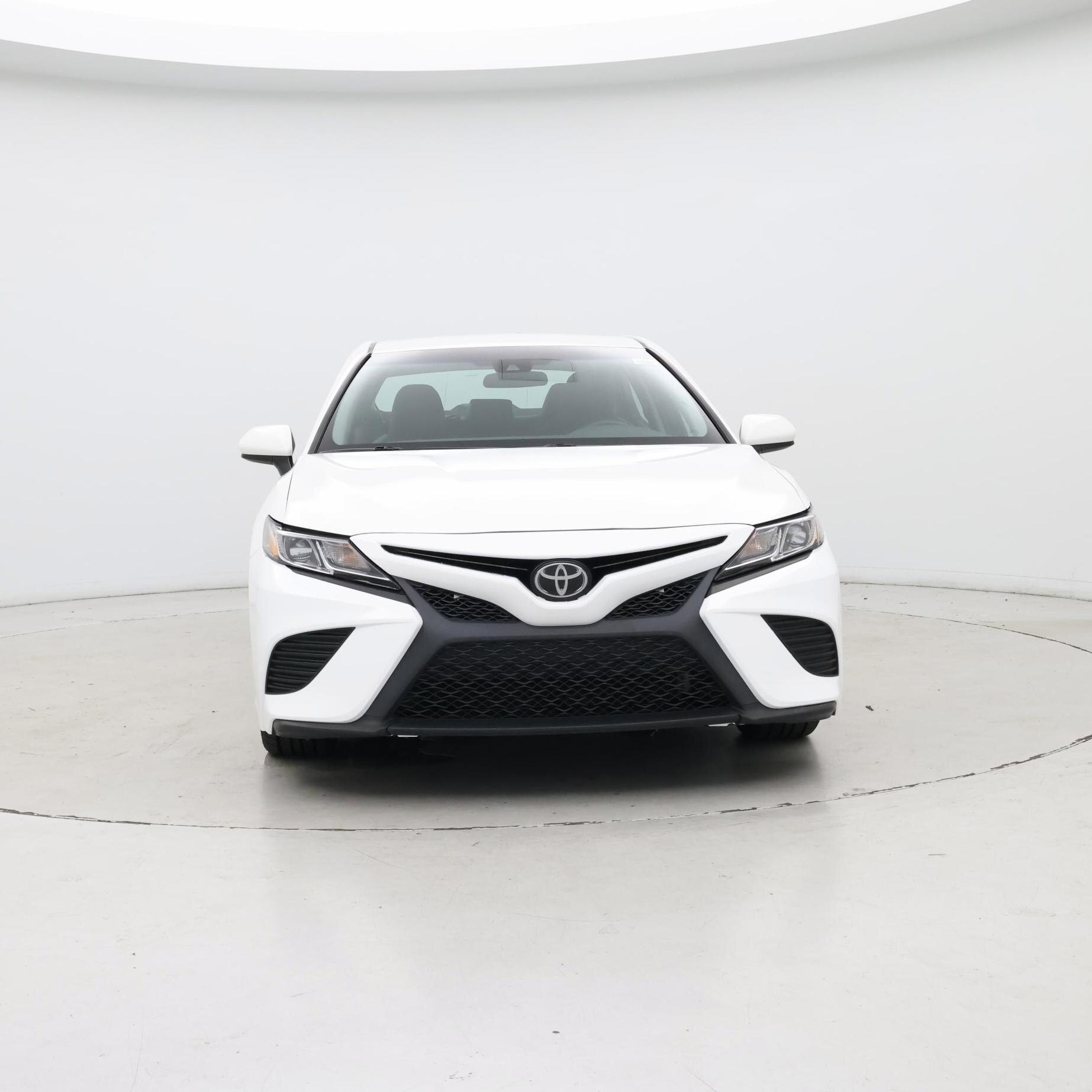 Thumbnail: 2018 Toyota Camry - 5