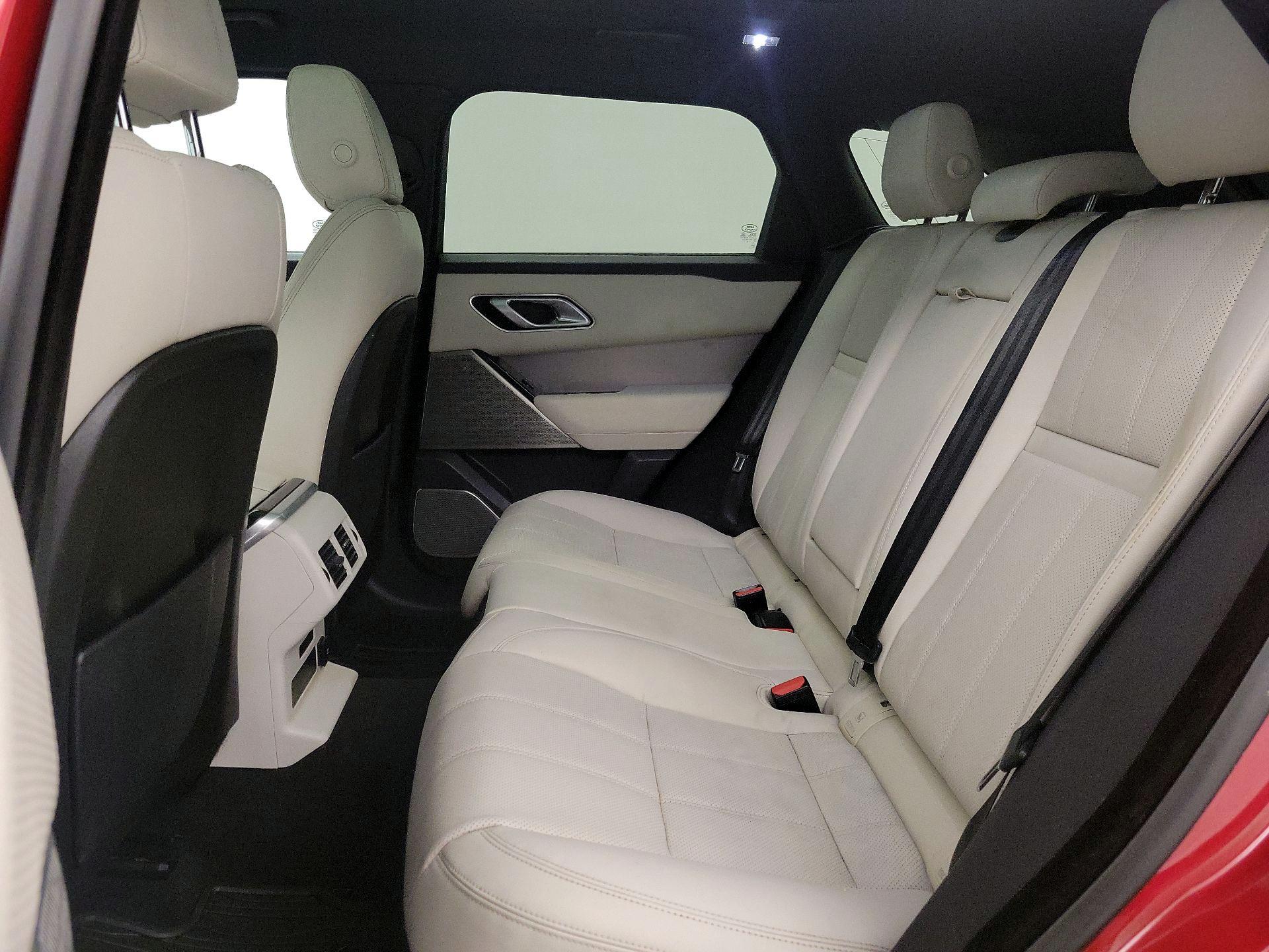 Thumbnail: 2020 Land Rover Range Rover Velar - 20