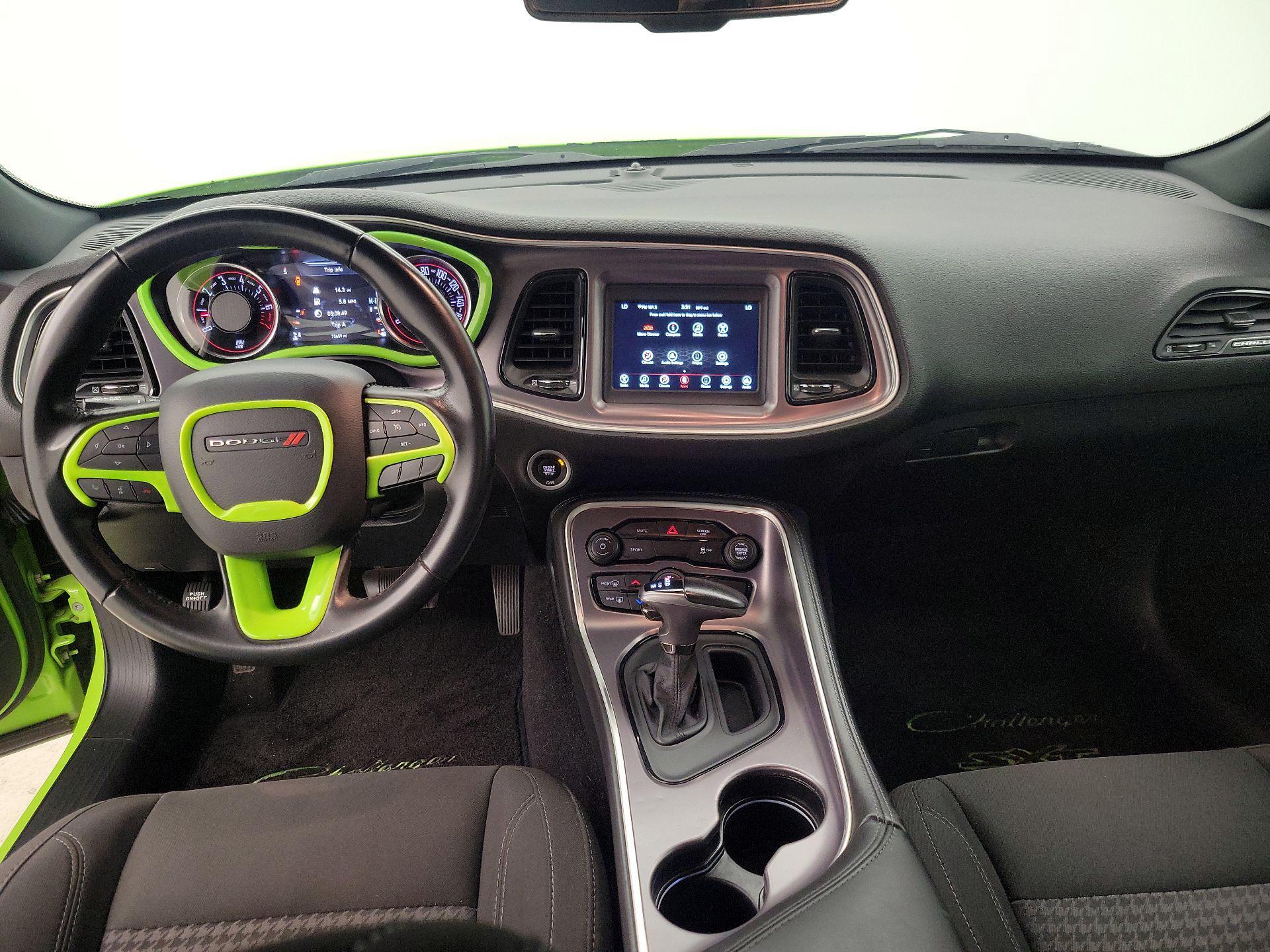 Thumbnail: 2019 Dodge Challenger - 9