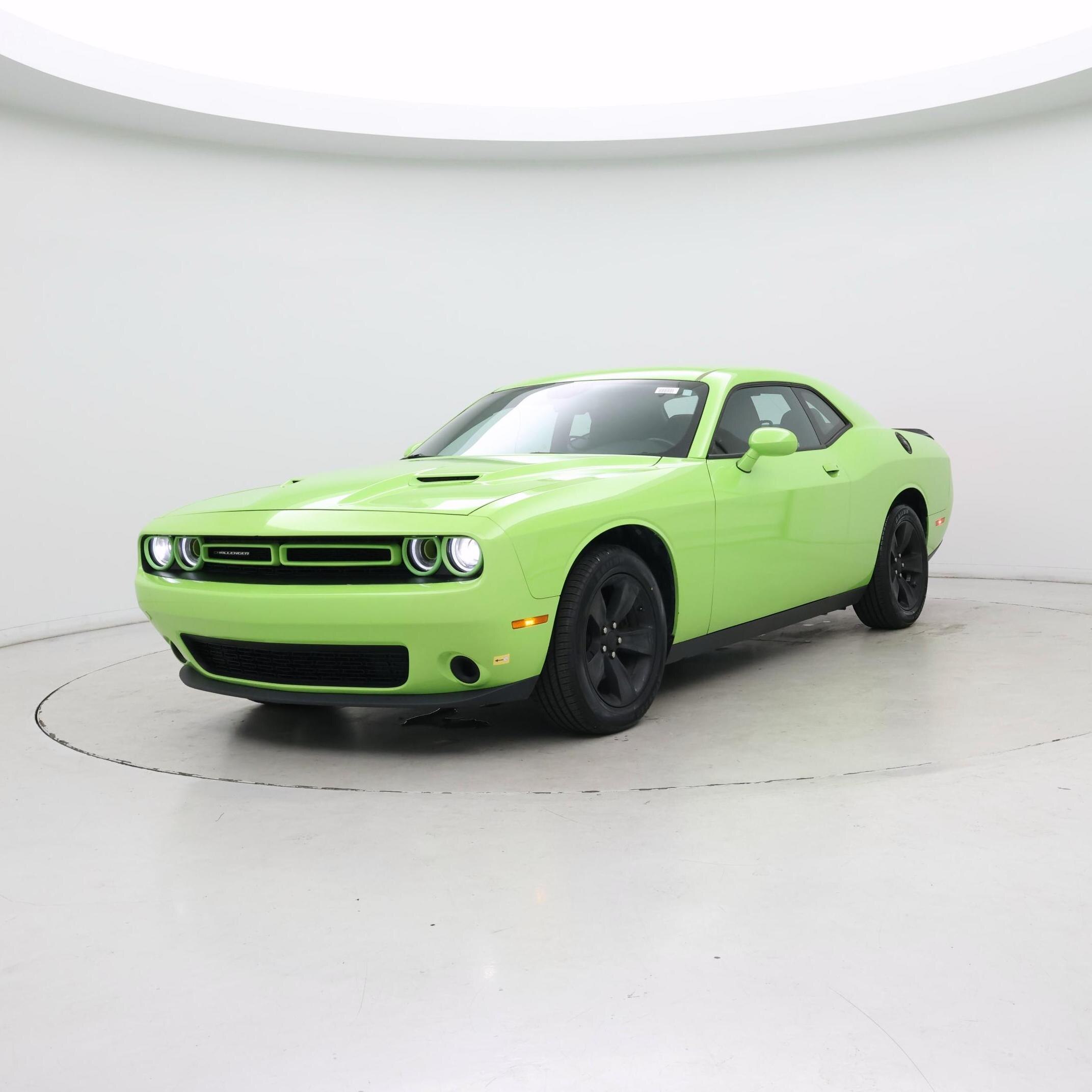 Thumbnail: 2019 Dodge Challenger - 4