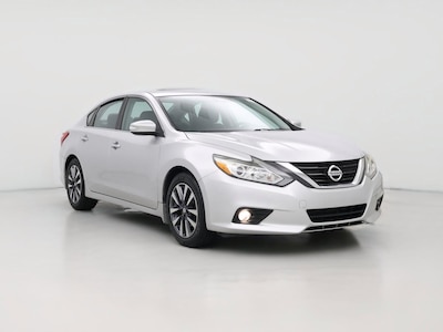 Silver 2016 Nissan Altima SL