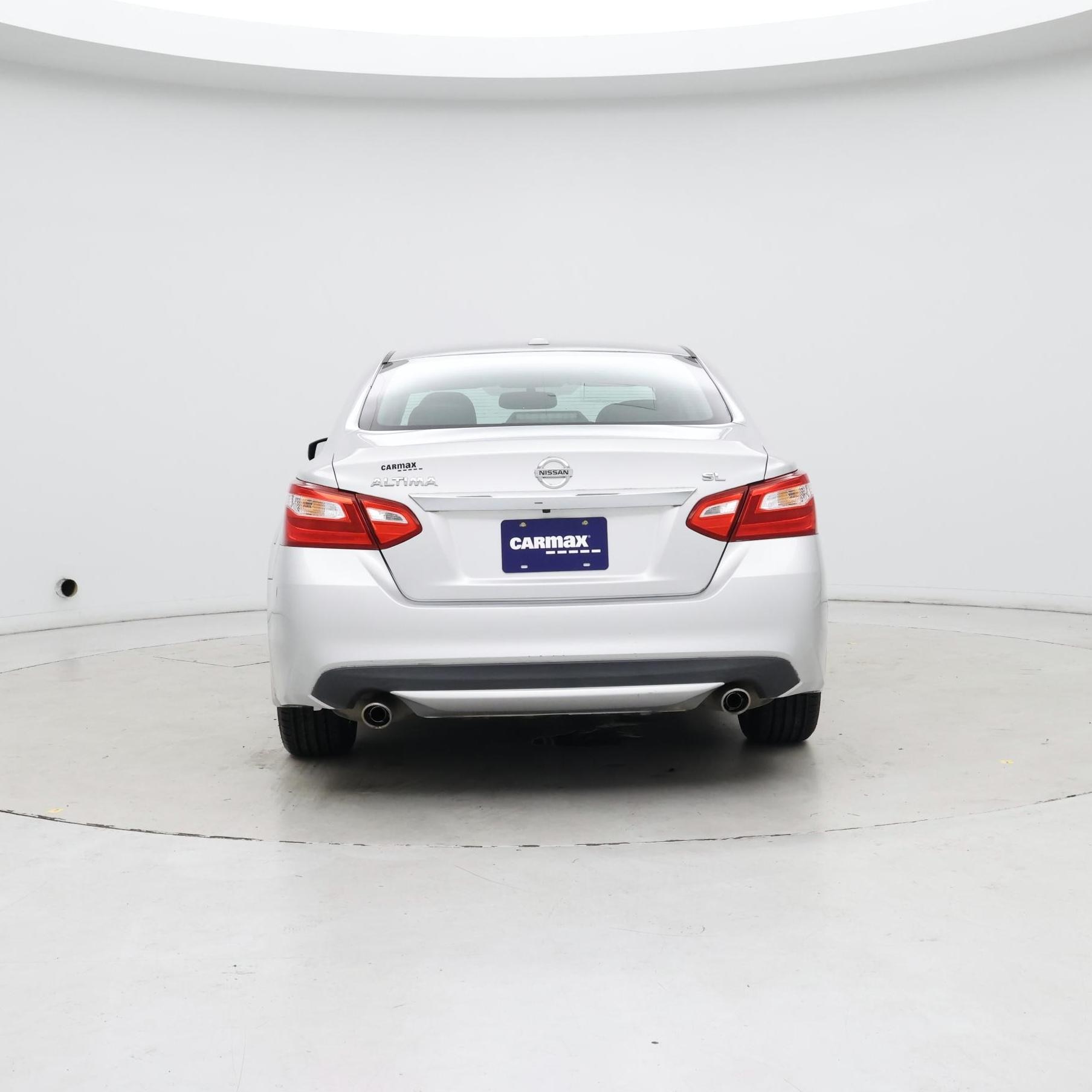 Thumbnail: 2016 Nissan Altima - 6