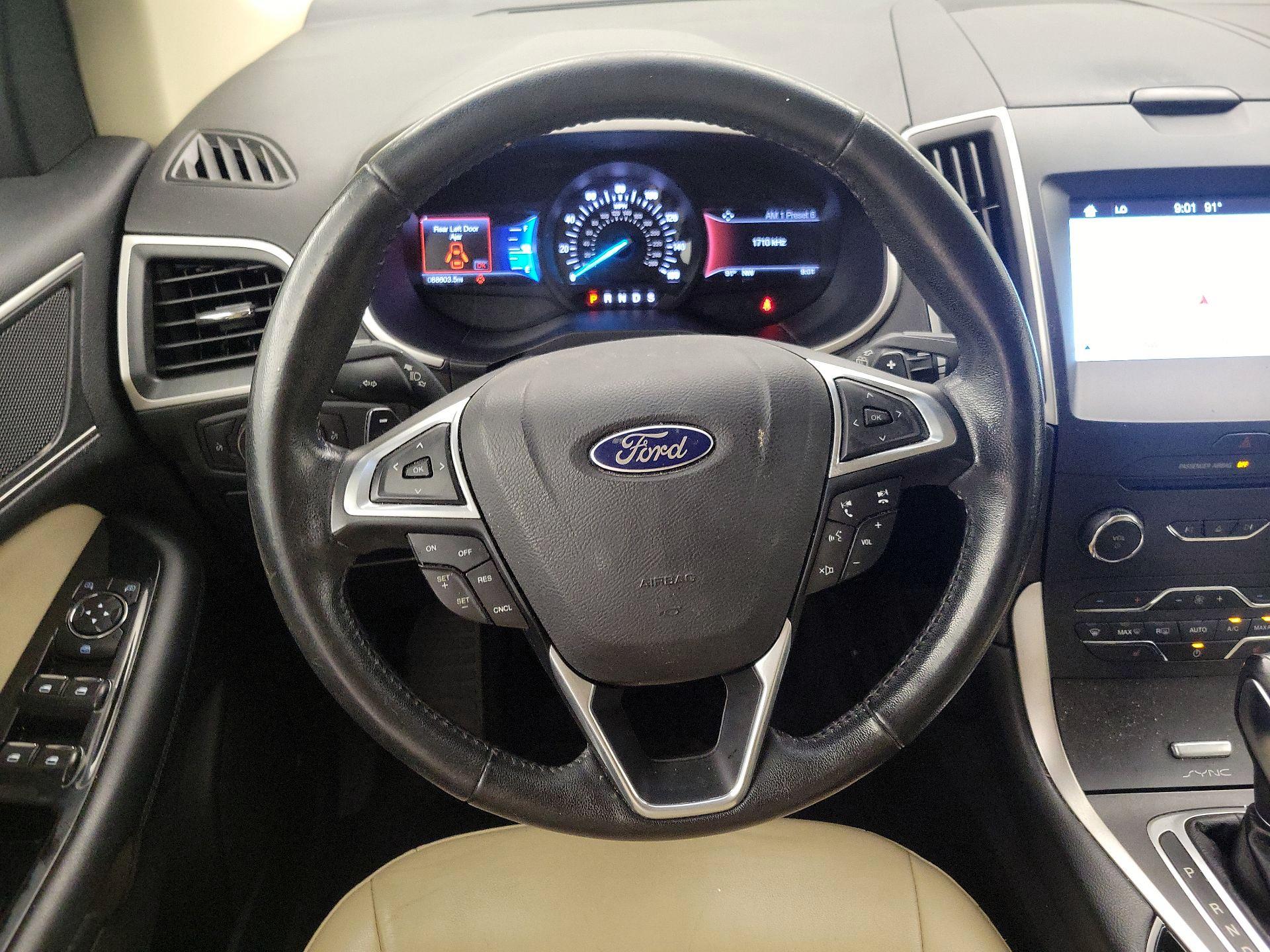 Thumbnail: 2017 Ford Edge - 10