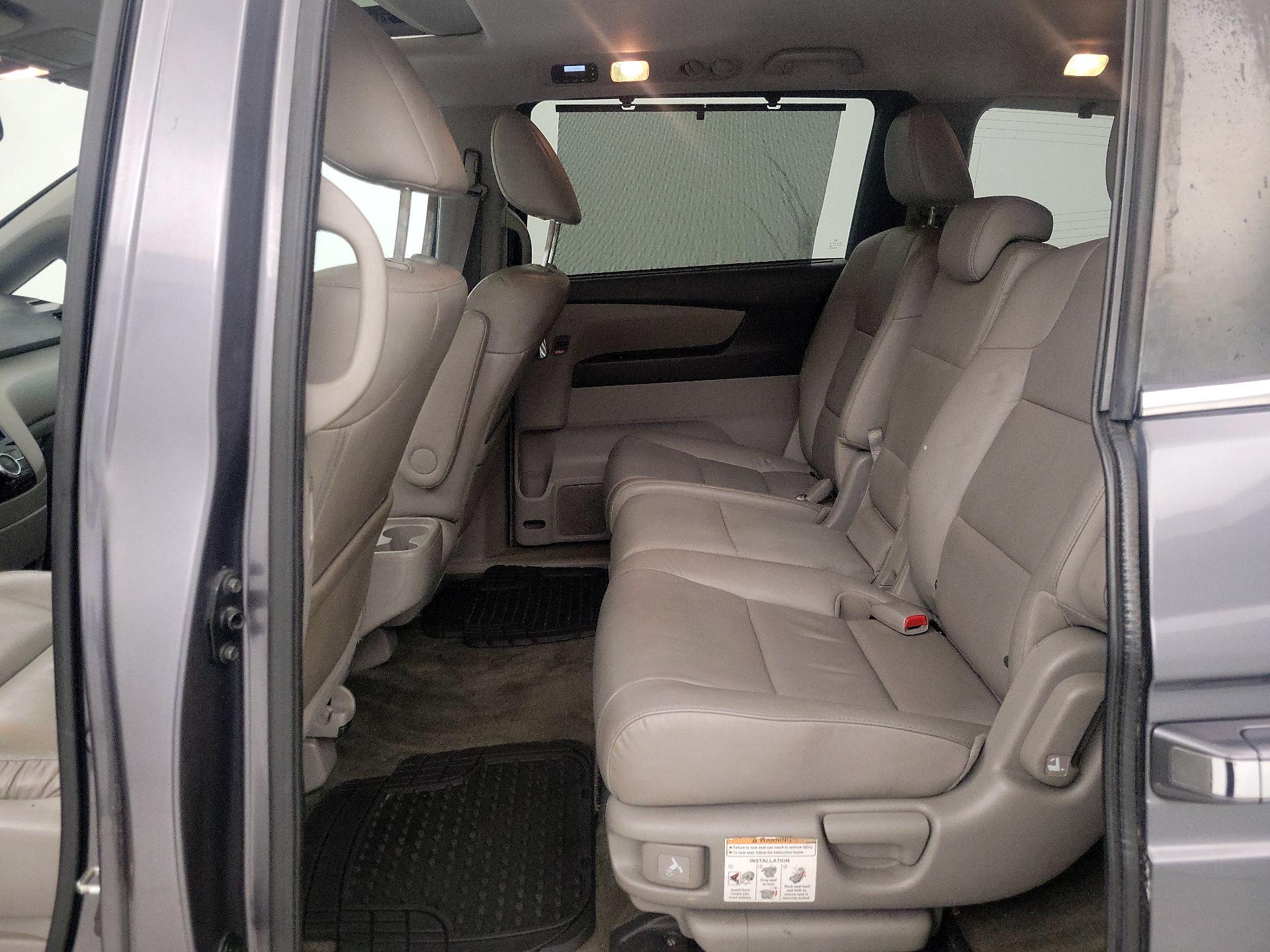 Thumbnail: 2014 Honda Odyssey - 20