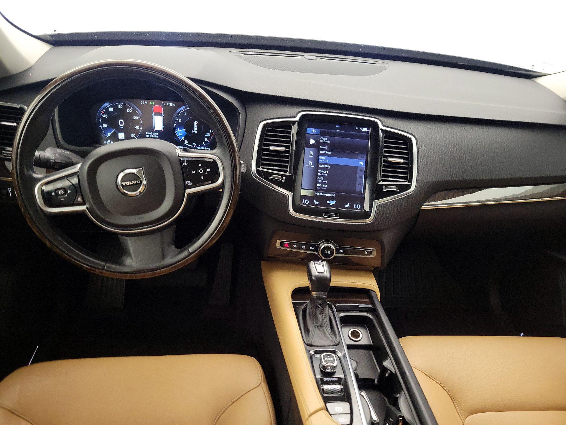 Thumbnail: 2016 Volvo XC90 - 9
