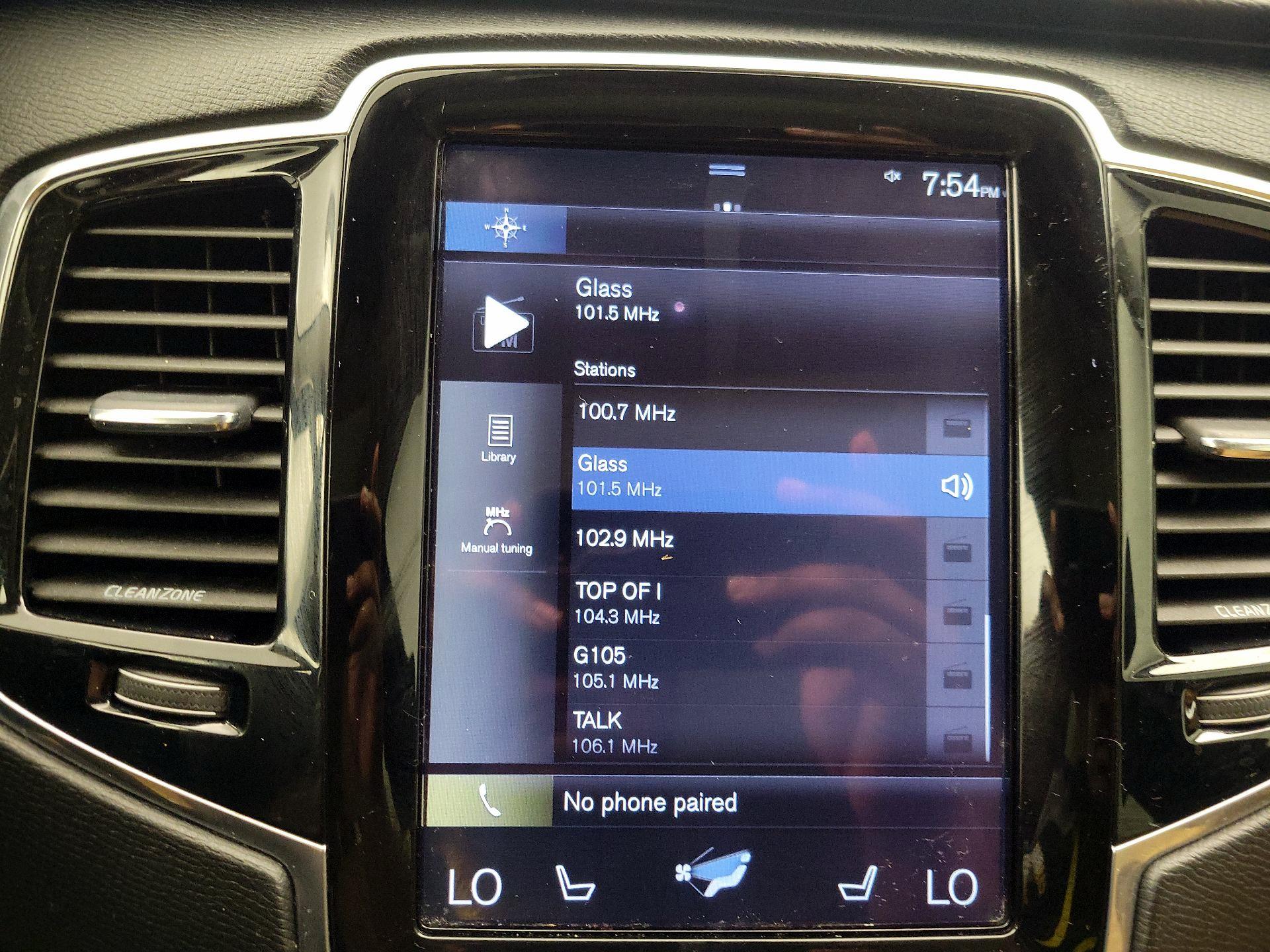 Thumbnail: 2016 Volvo XC90 - 15
