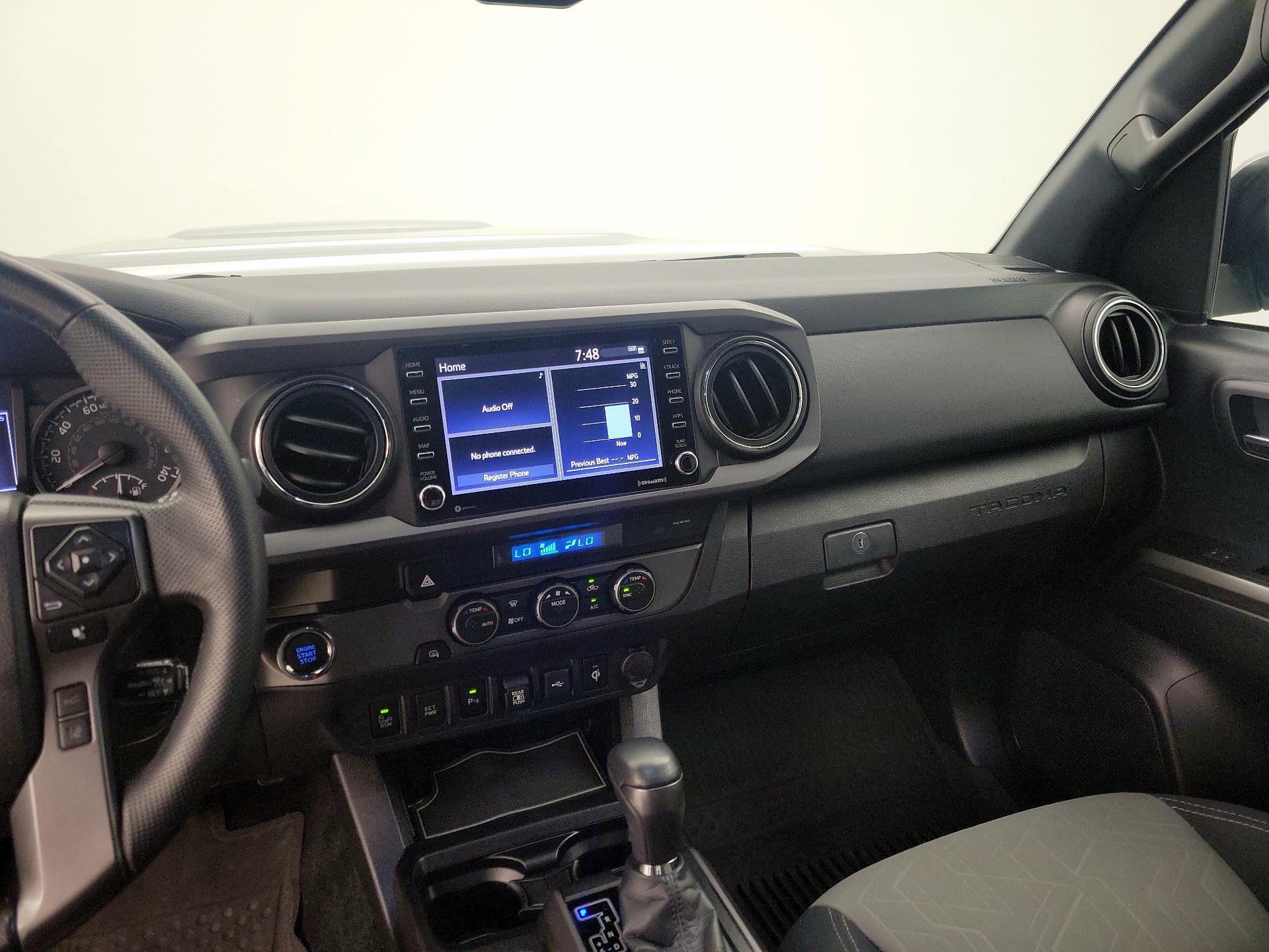 Thumbnail: 2021 Toyota Tacoma - 9