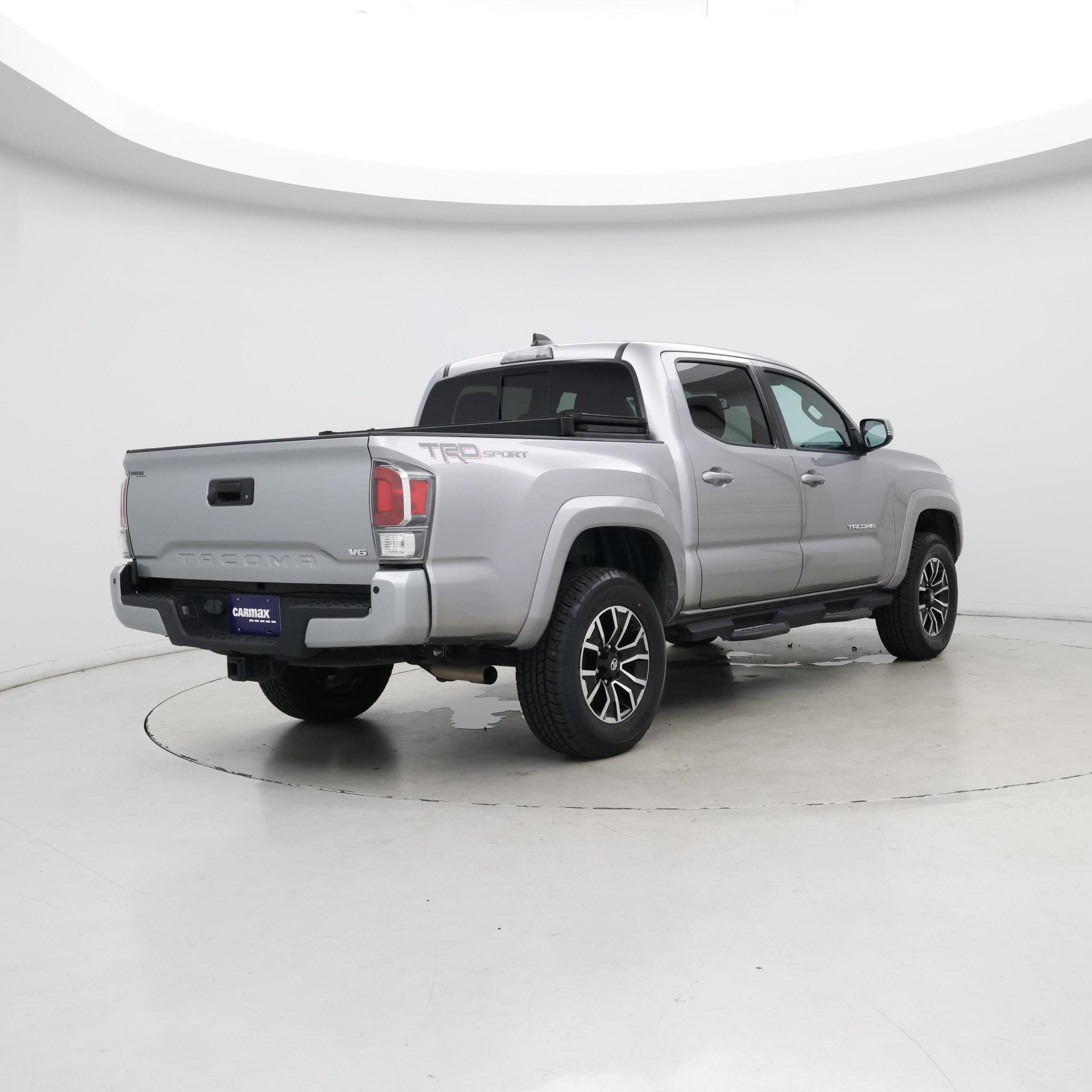 Thumbnail: 2021 Toyota Tacoma - 8