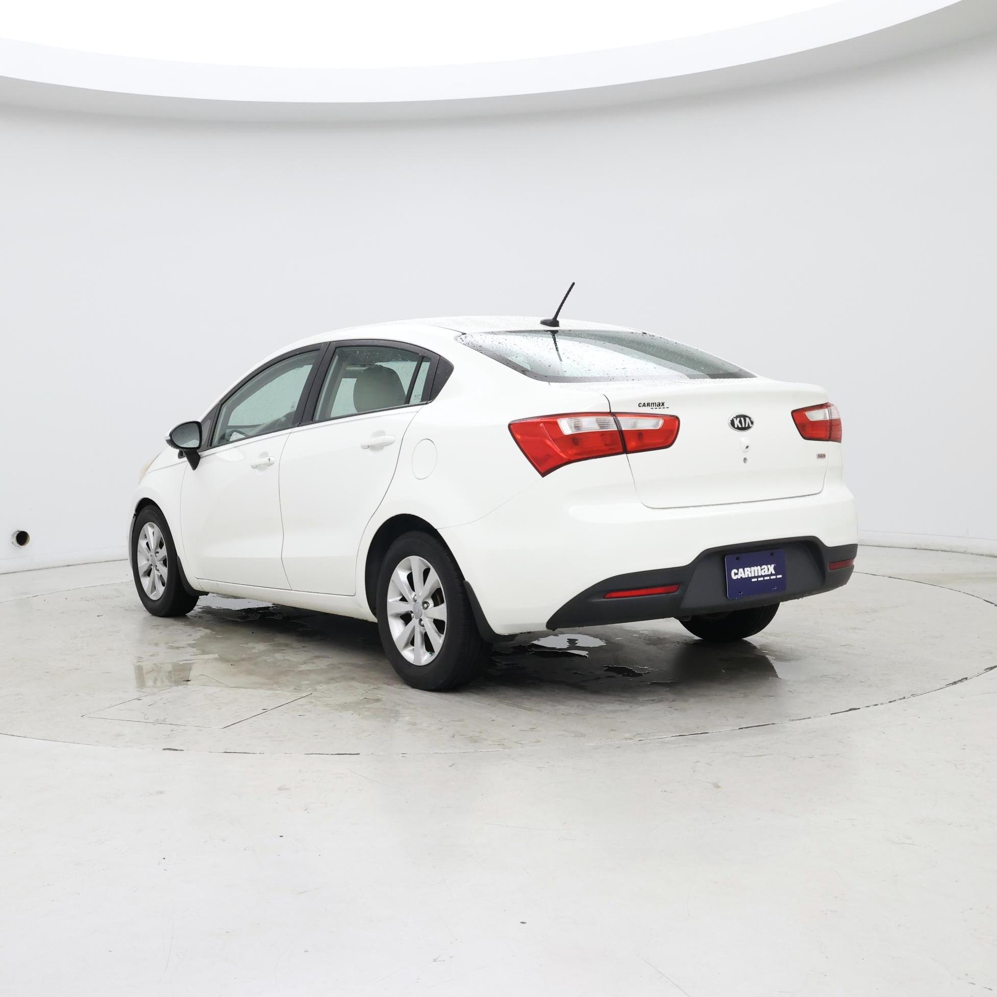 Thumbnail: 2013 Kia Rio - 2