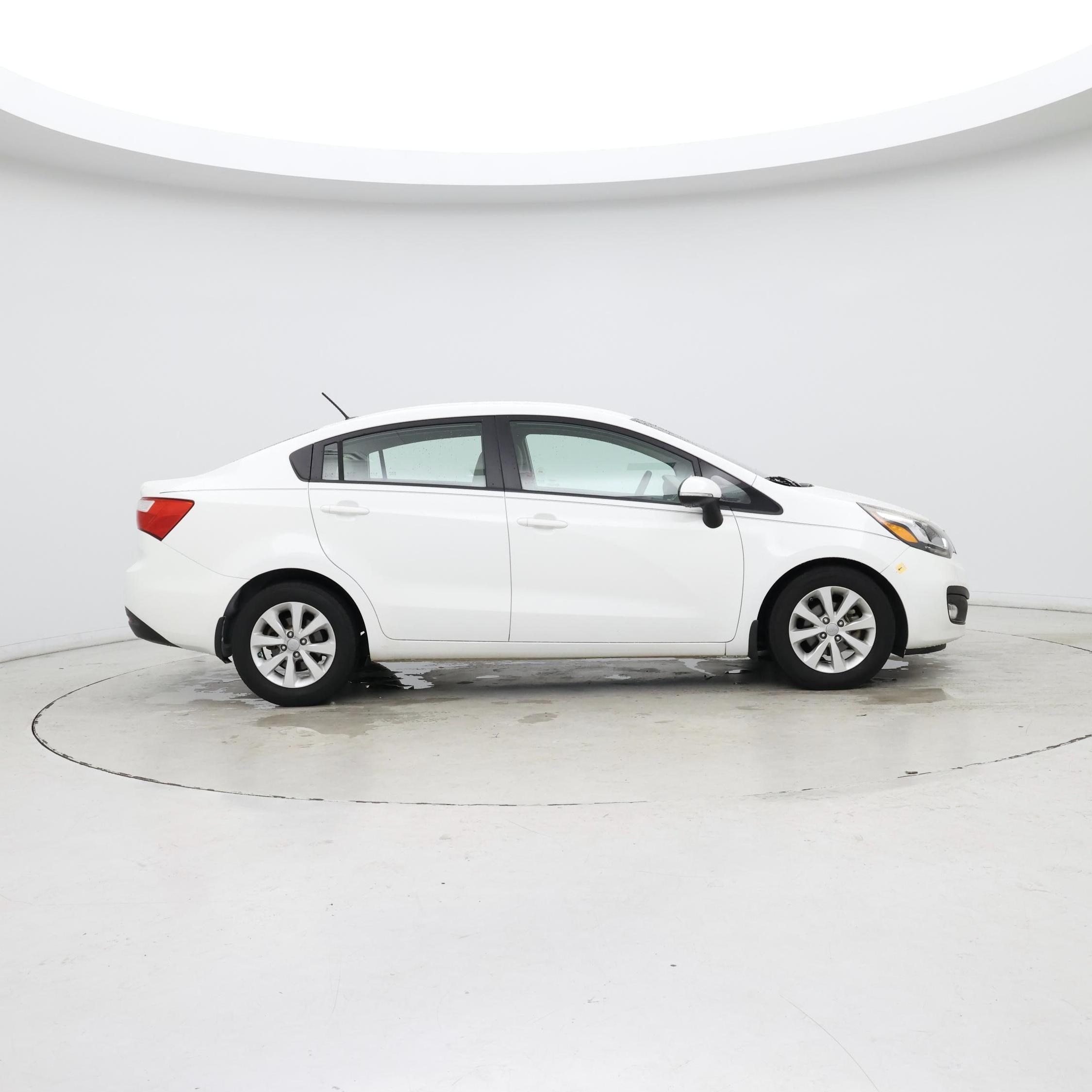 Thumbnail: 2013 Kia Rio - 7
