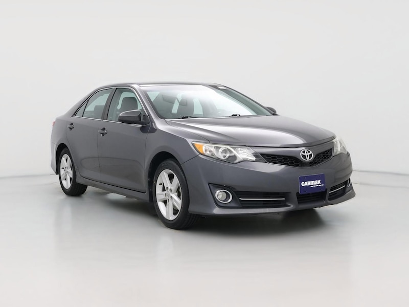 2014 Toyota Camry SE -
                  Raleigh, NC