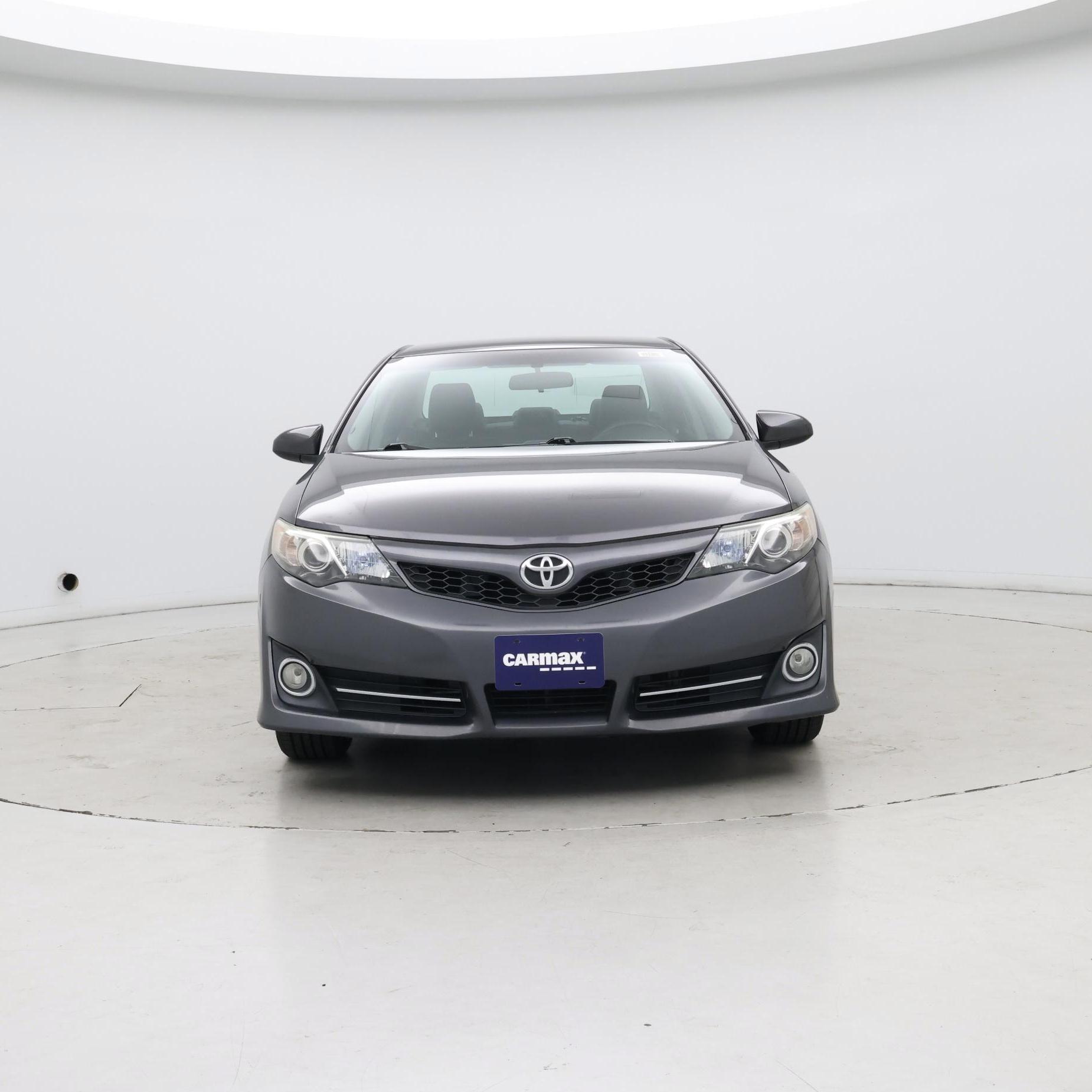 Thumbnail: 2014 Toyota Camry - 5